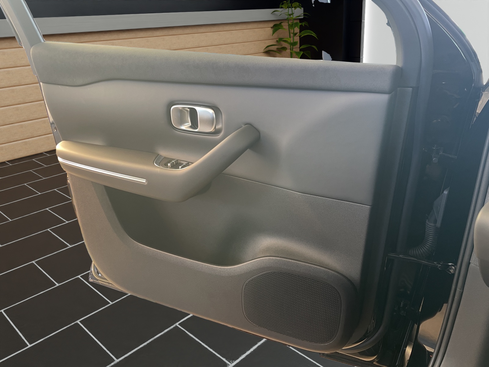 LEAPMOTOR C10 REEV 28kWh Design-image-12