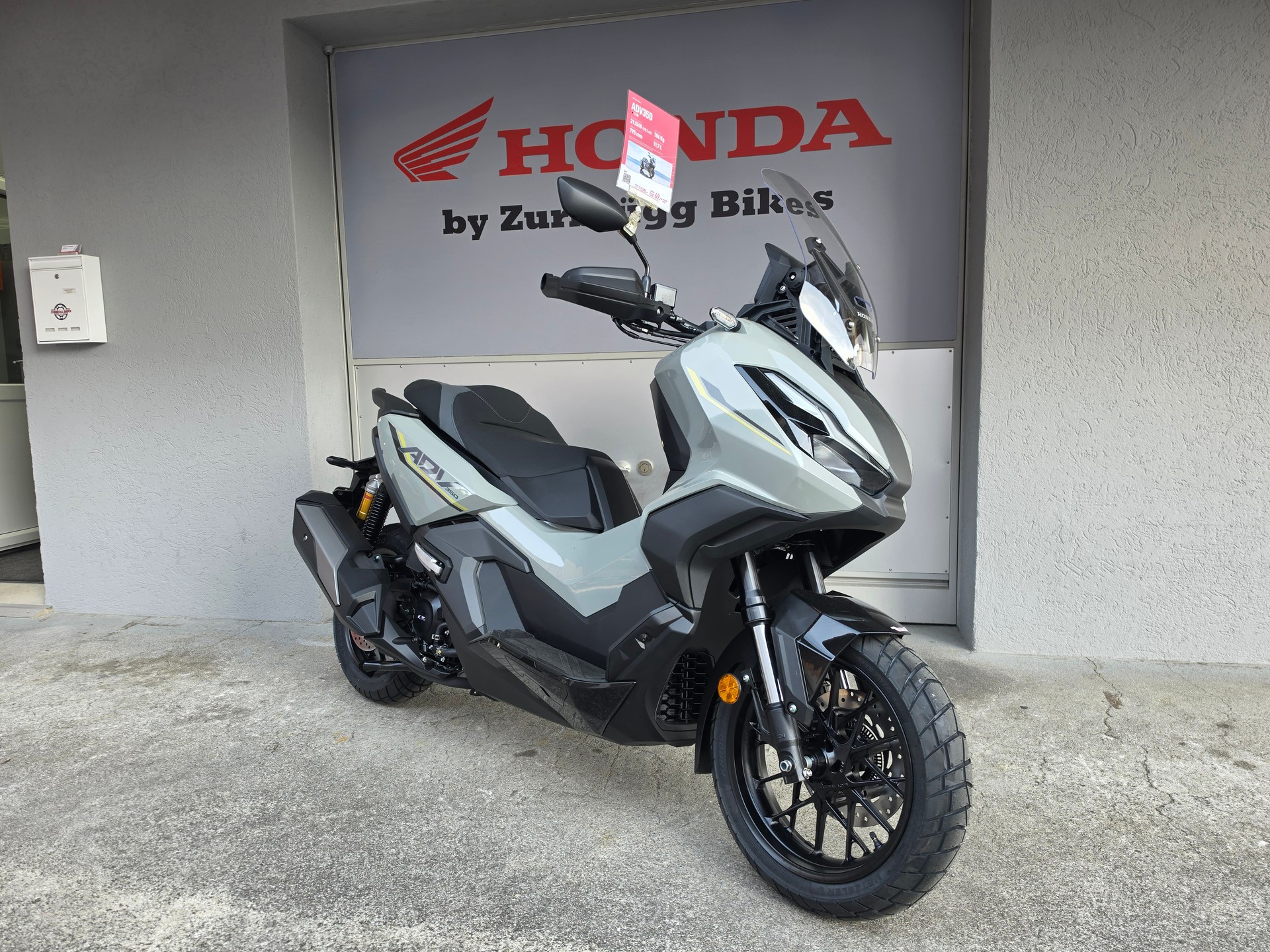 HONDA ADV 350-image-0