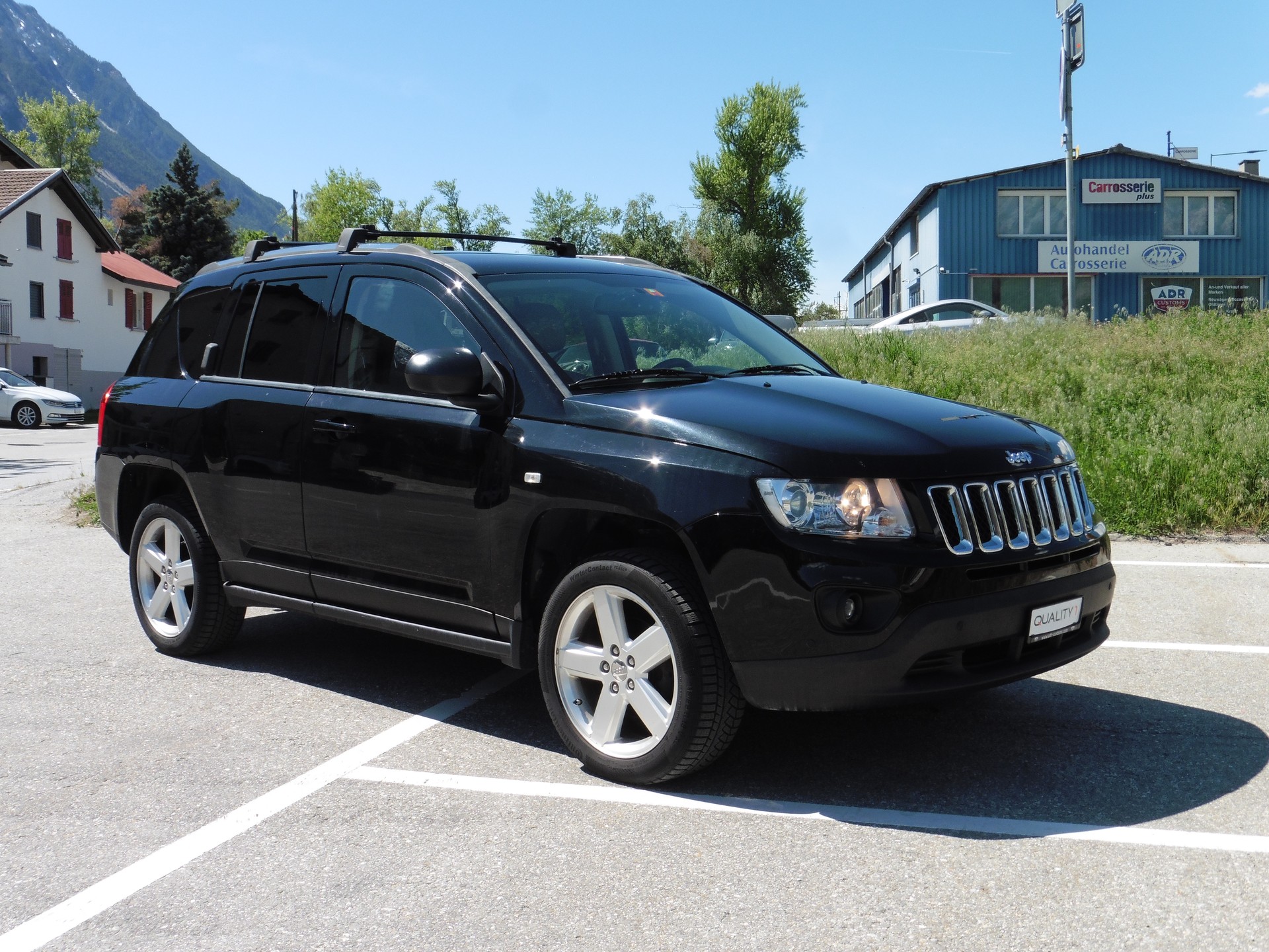 JEEP Compass 2.2 CRD Limited-showroom-element-1
