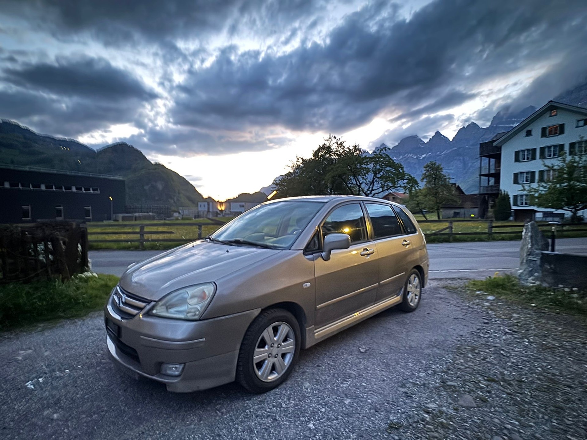 SUZUKI Liana 1.6 16V GL Top 4WD-image-13