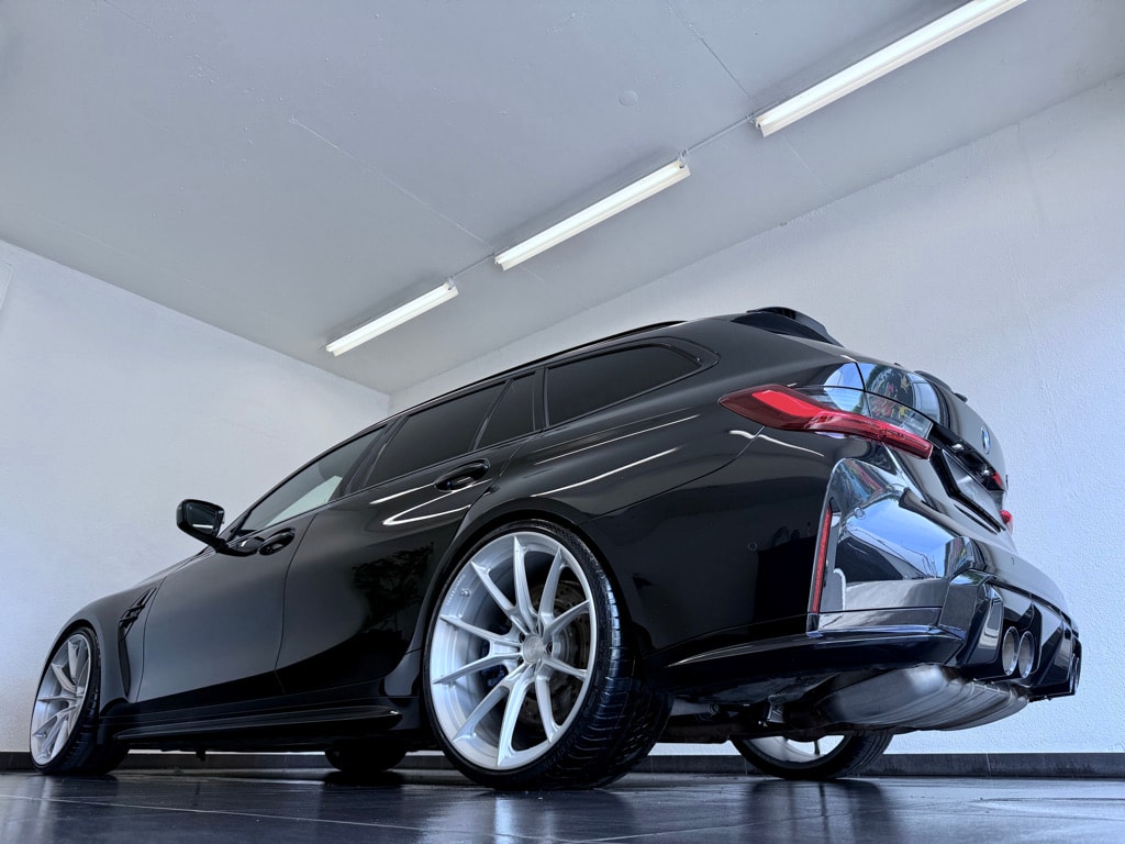 BMW M3 Touring xDrive Touring LCI Competition M " Facelift "-image-10