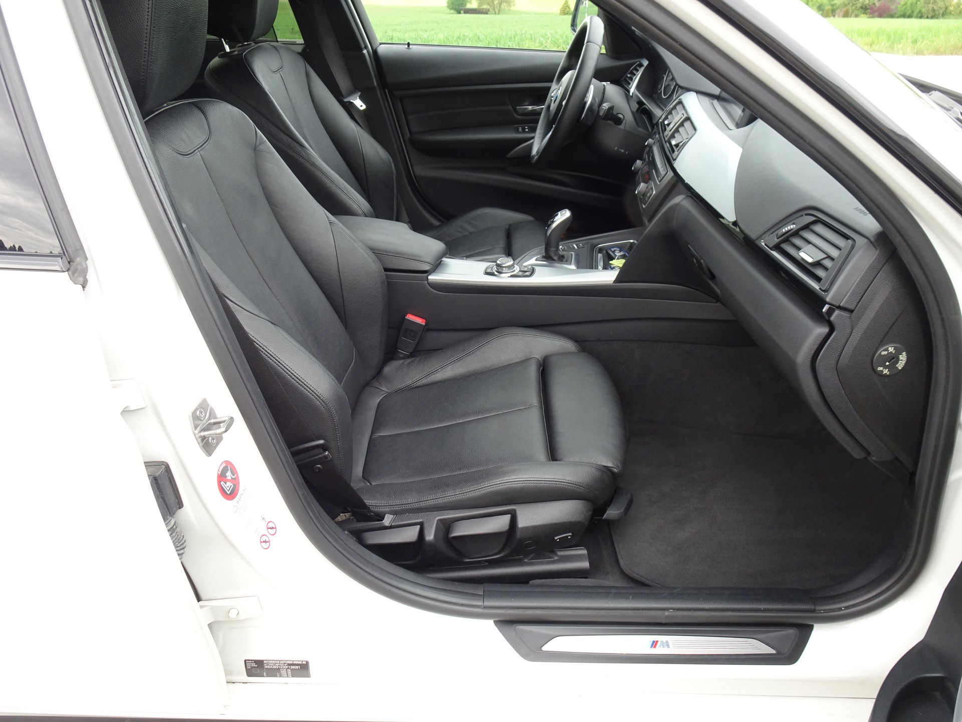 BMW 335i xDrive Steptronic-image-7
