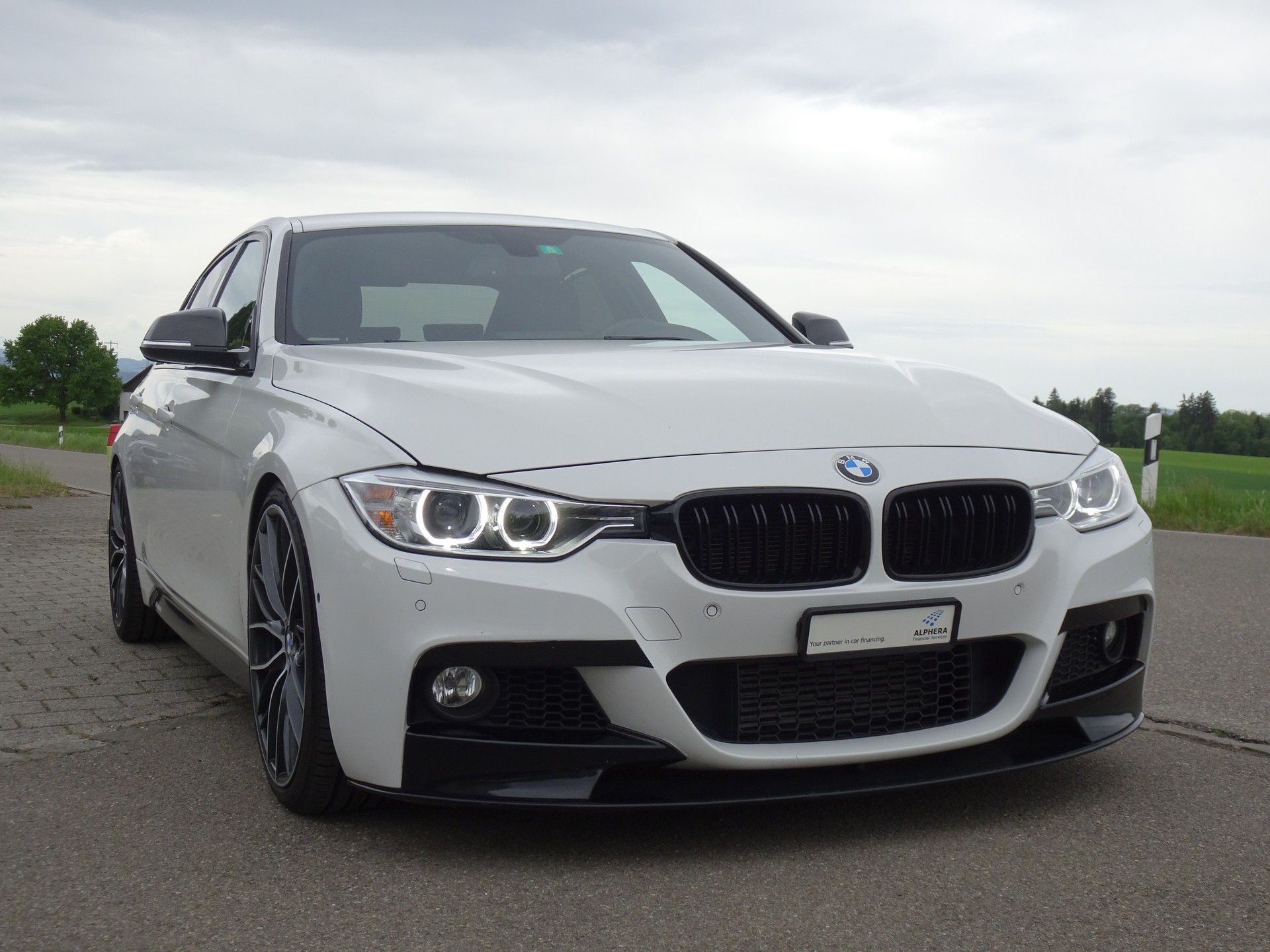 BMW 335i xDrive Steptronic-image-5