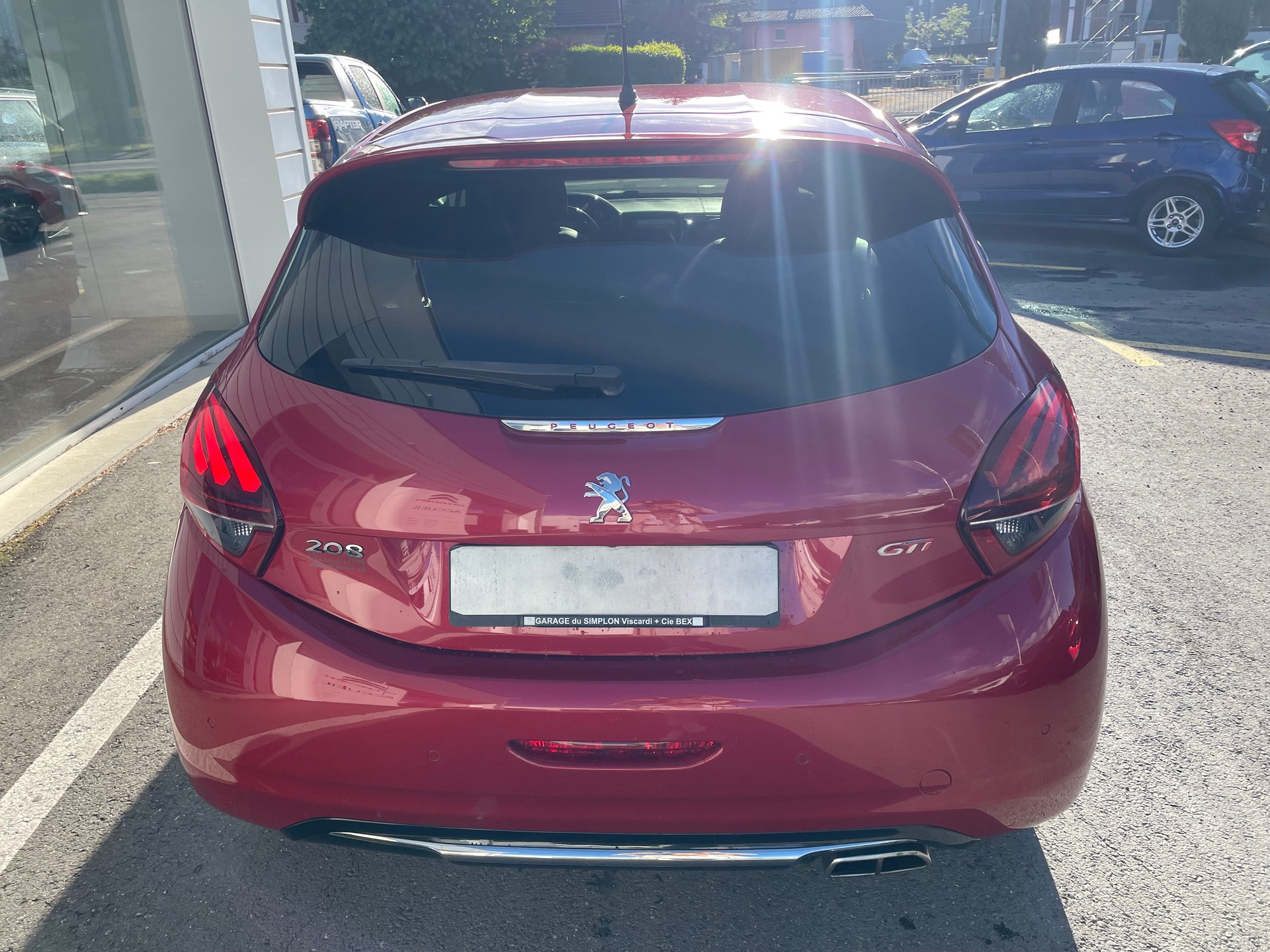 PEUGEOT 208 1.6 Turbo GTi-image-2
