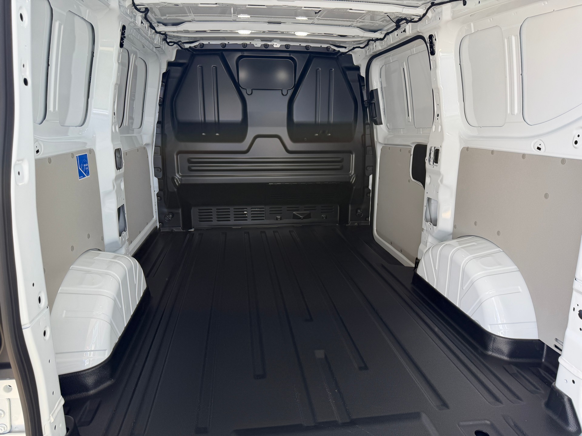 FORD Transit Custom Van 280 L1H1 Trend Automat-image-9