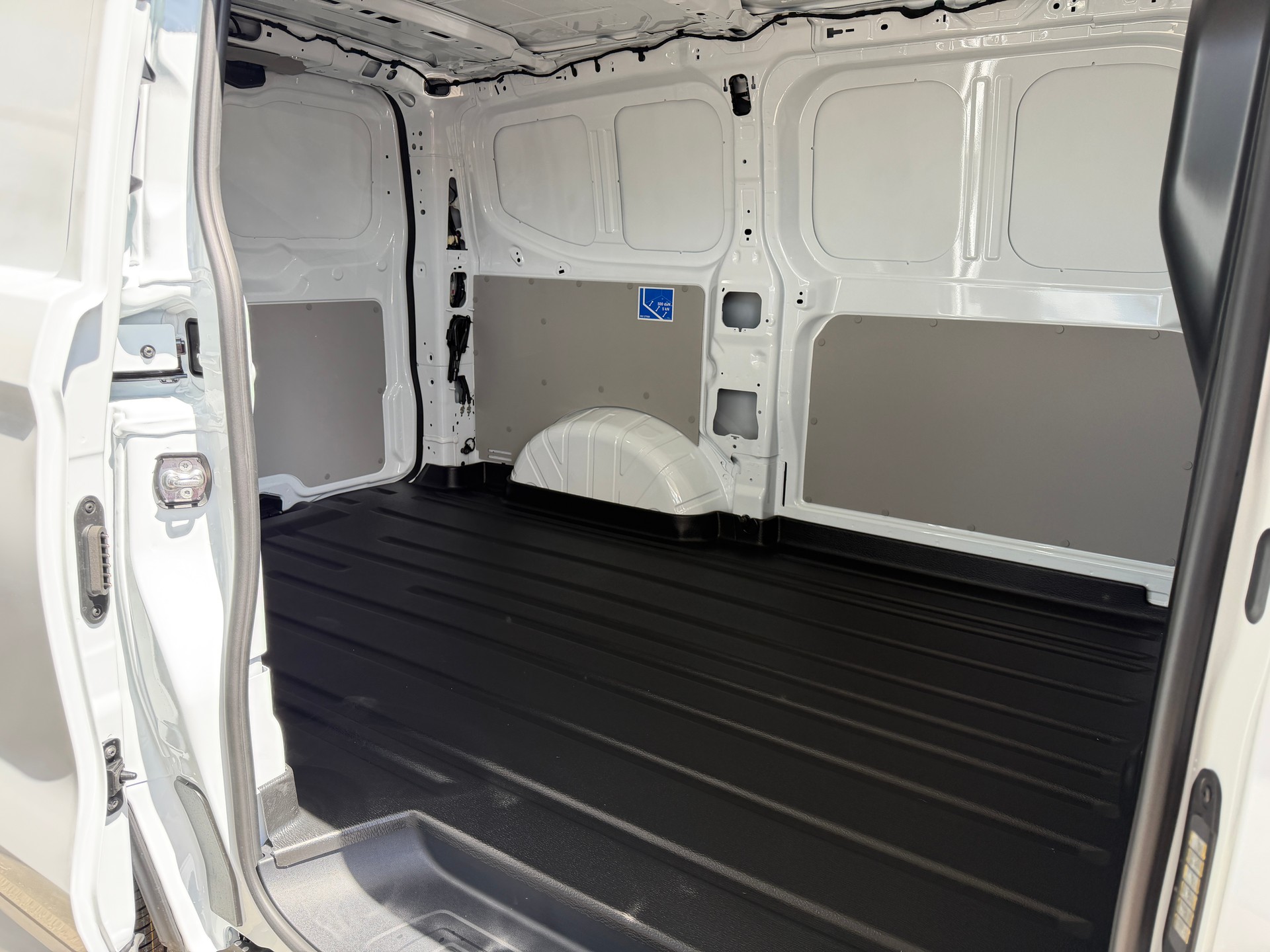 FORD Transit Custom Van 280 L1H1 Trend Automat-image-8