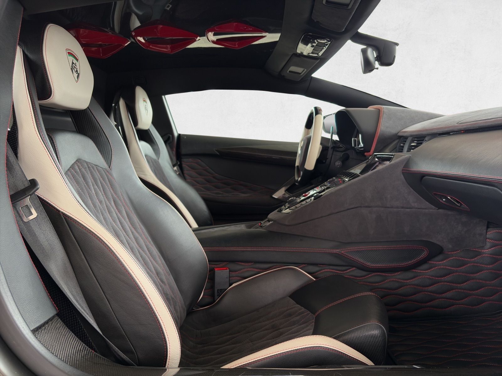 LAMBORGHINI Aventador LP700-4 Coupé E-Gear-image-16