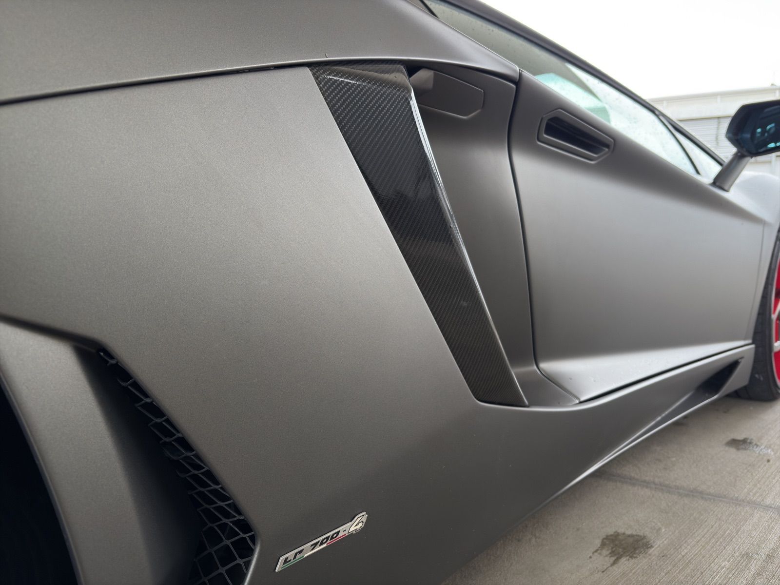 LAMBORGHINI Aventador LP700-4 Coupé E-Gear-image-21