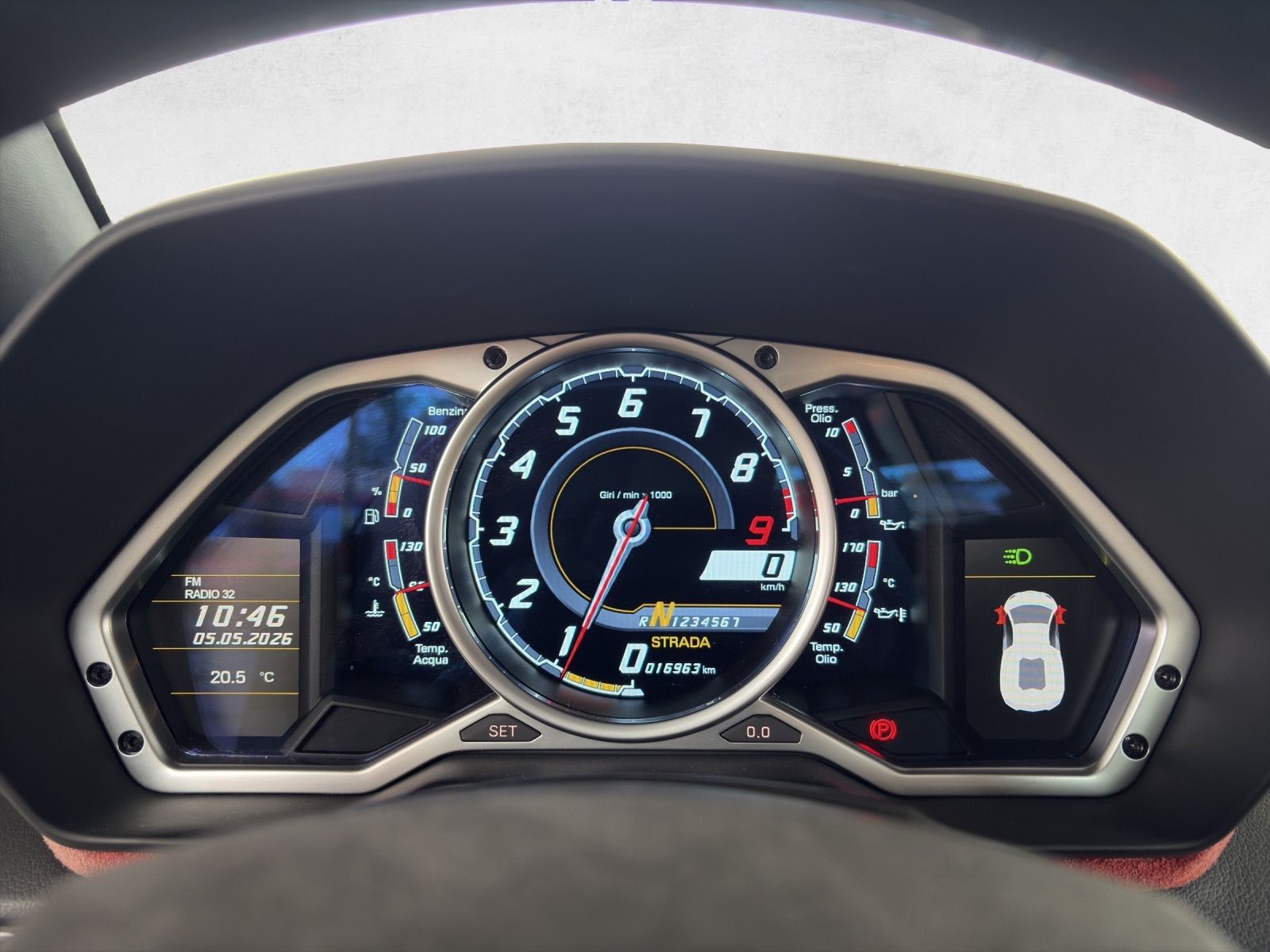 LAMBORGHINI Aventador LP700-4 Coupé E-Gear-image-11