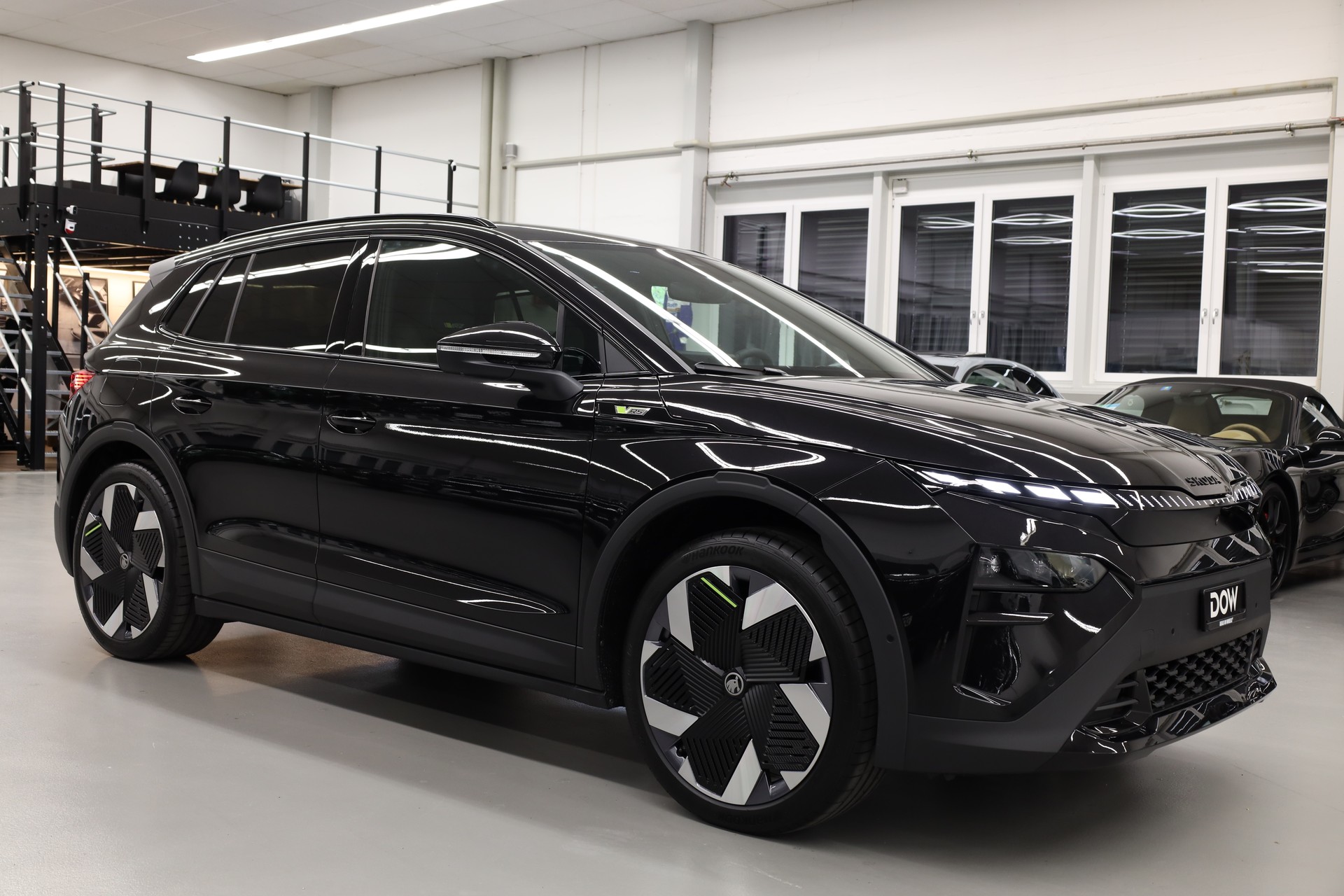 SKODA Elroq RS 4x4-showroom-element-3