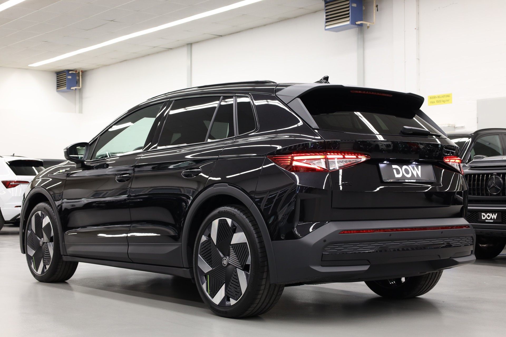SKODA Elroq RS 4x4-image-4