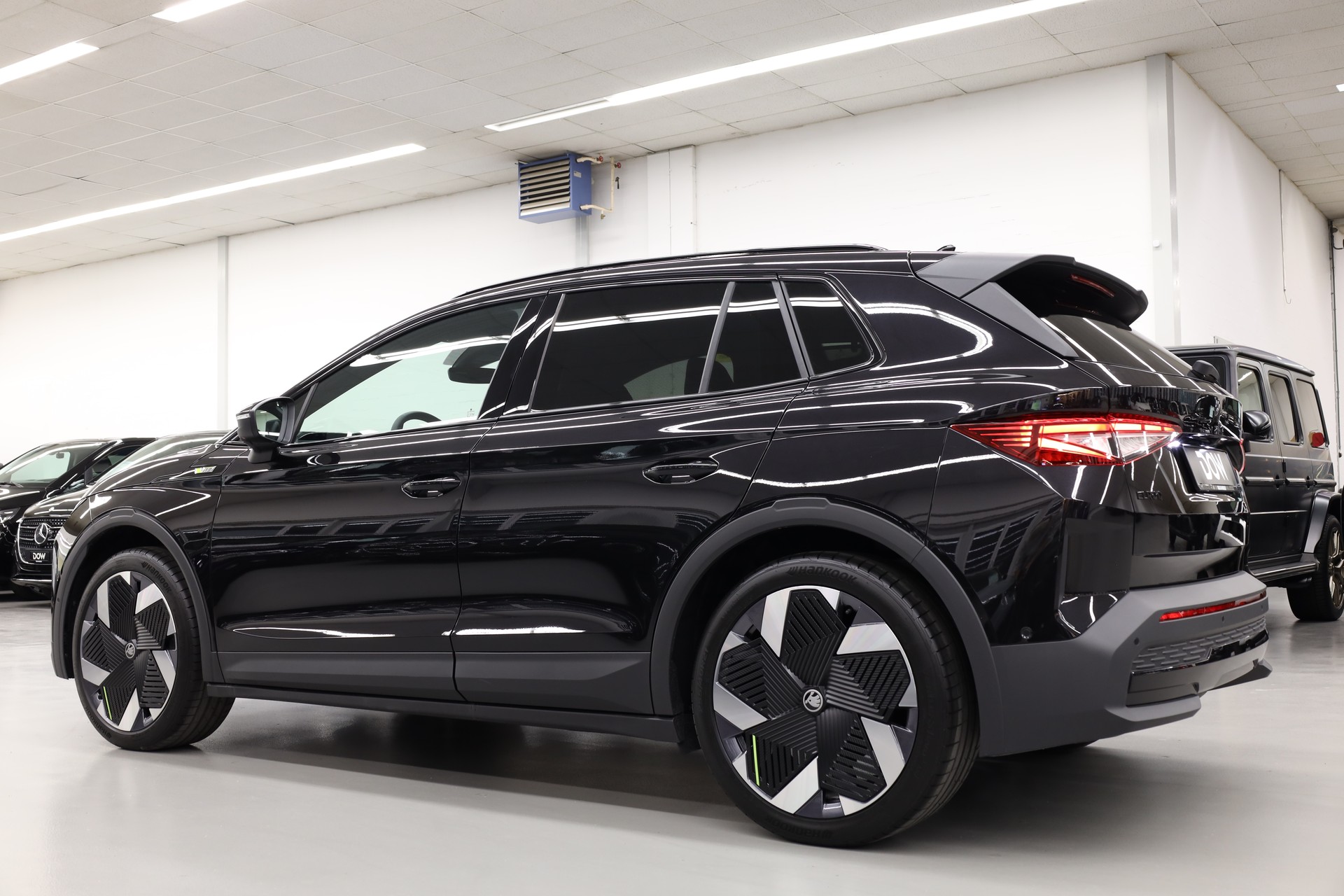 SKODA Elroq RS 4x4-image-5