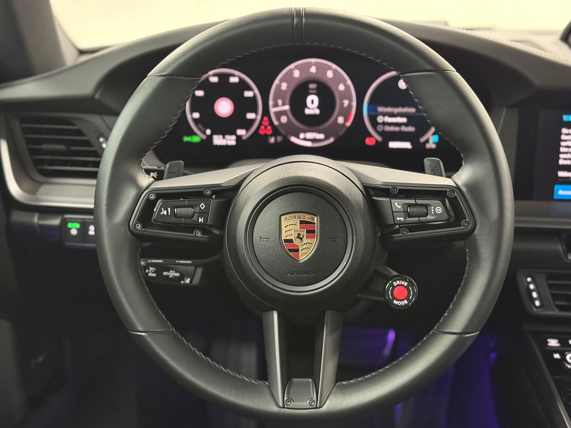 PORSCHE 911 Carrera S PDK-image-15