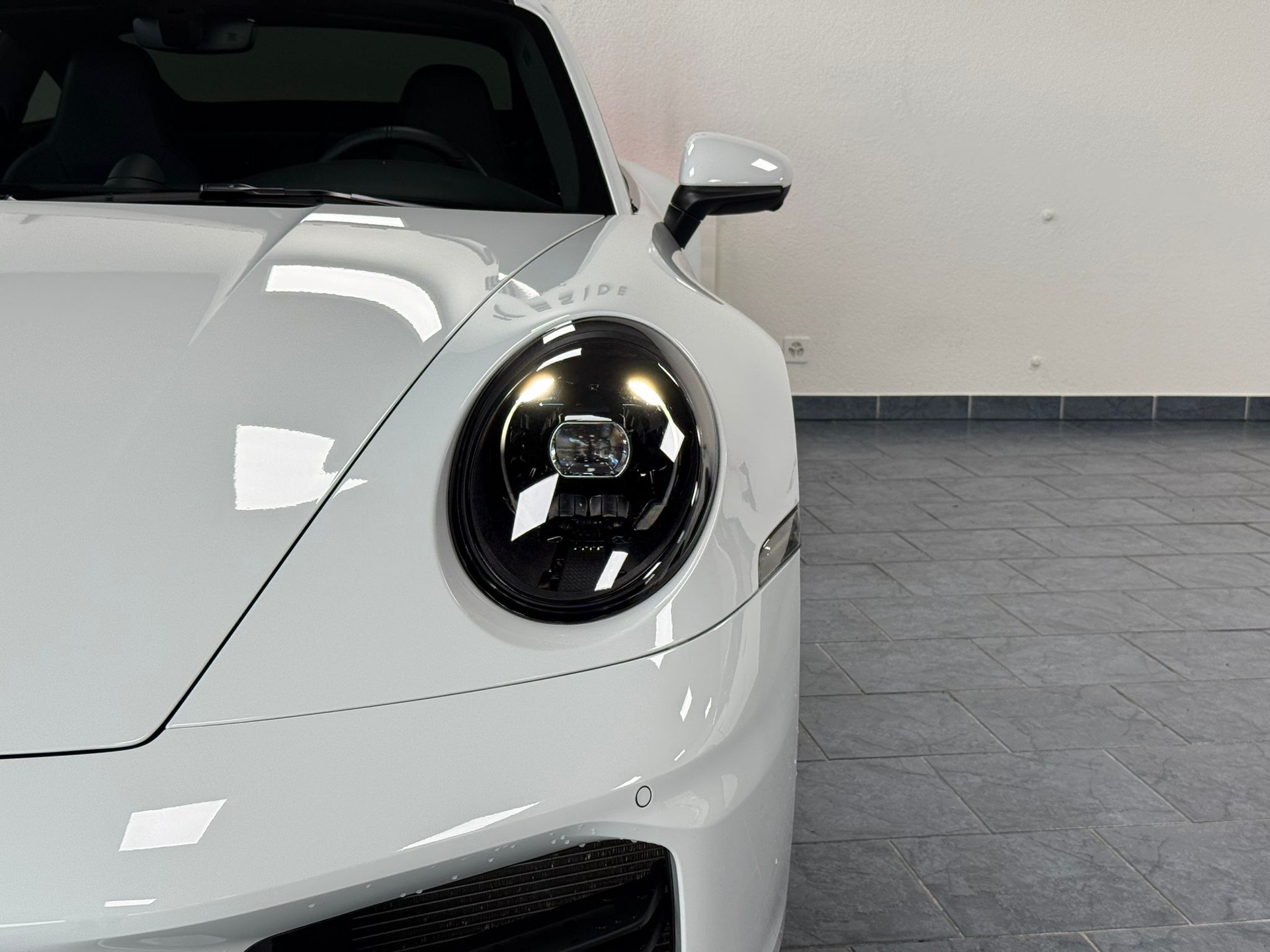 PORSCHE 911 Carrera S PDK-image-9
