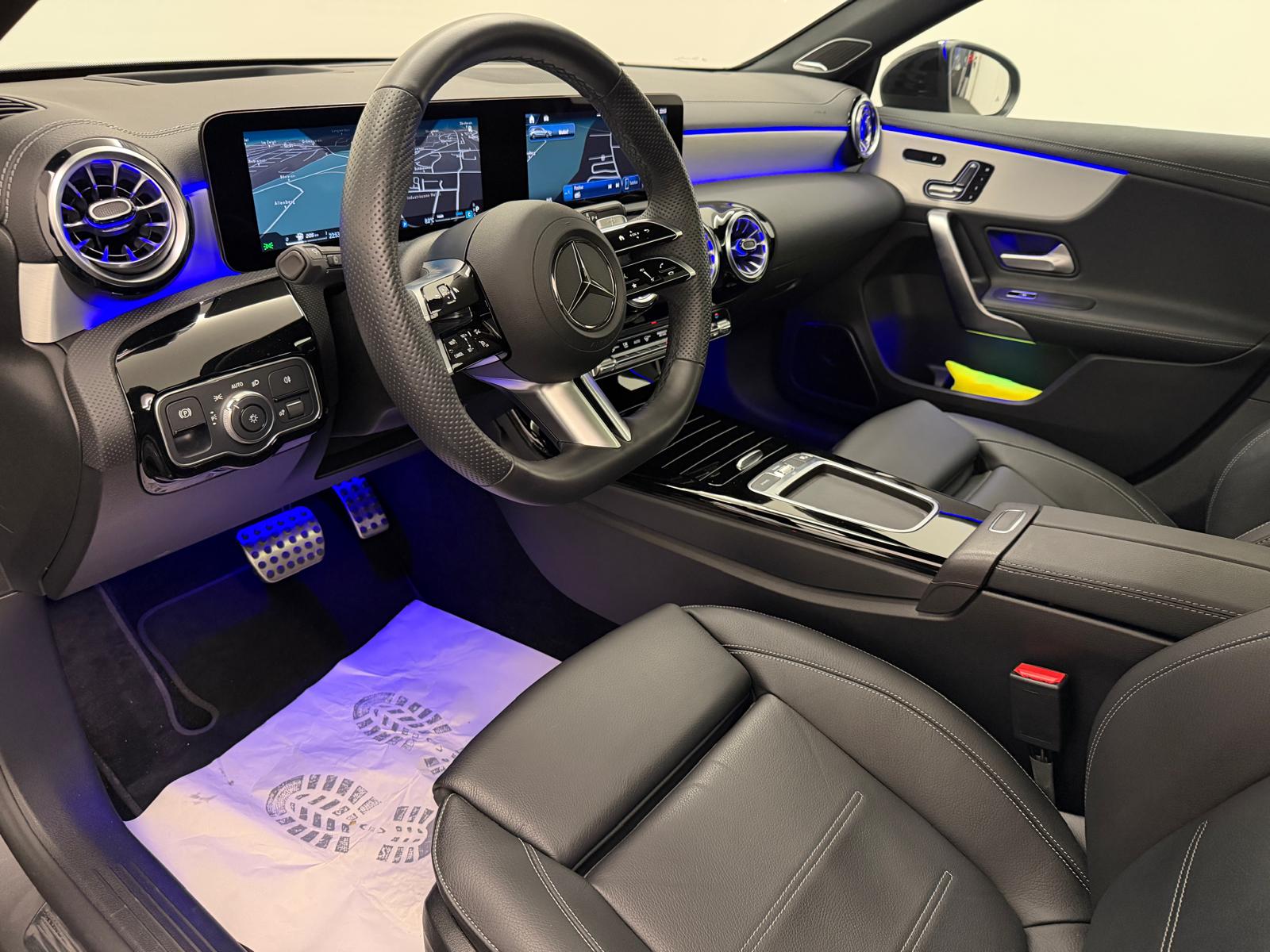 MERCEDES-BENZ A 250 4Matic AMG Line 4Matic 7G-DCT-image-9