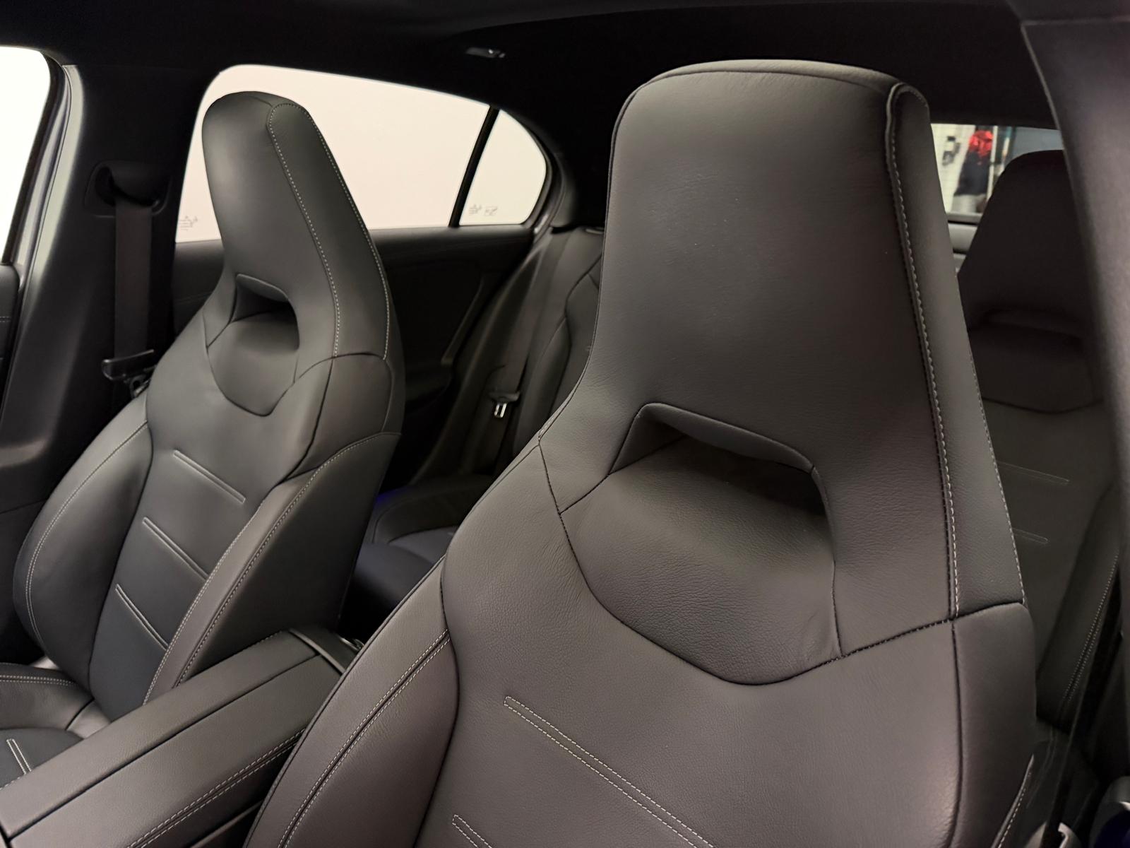 MERCEDES-BENZ A 250 4Matic AMG Line 4Matic 7G-DCT-image-12