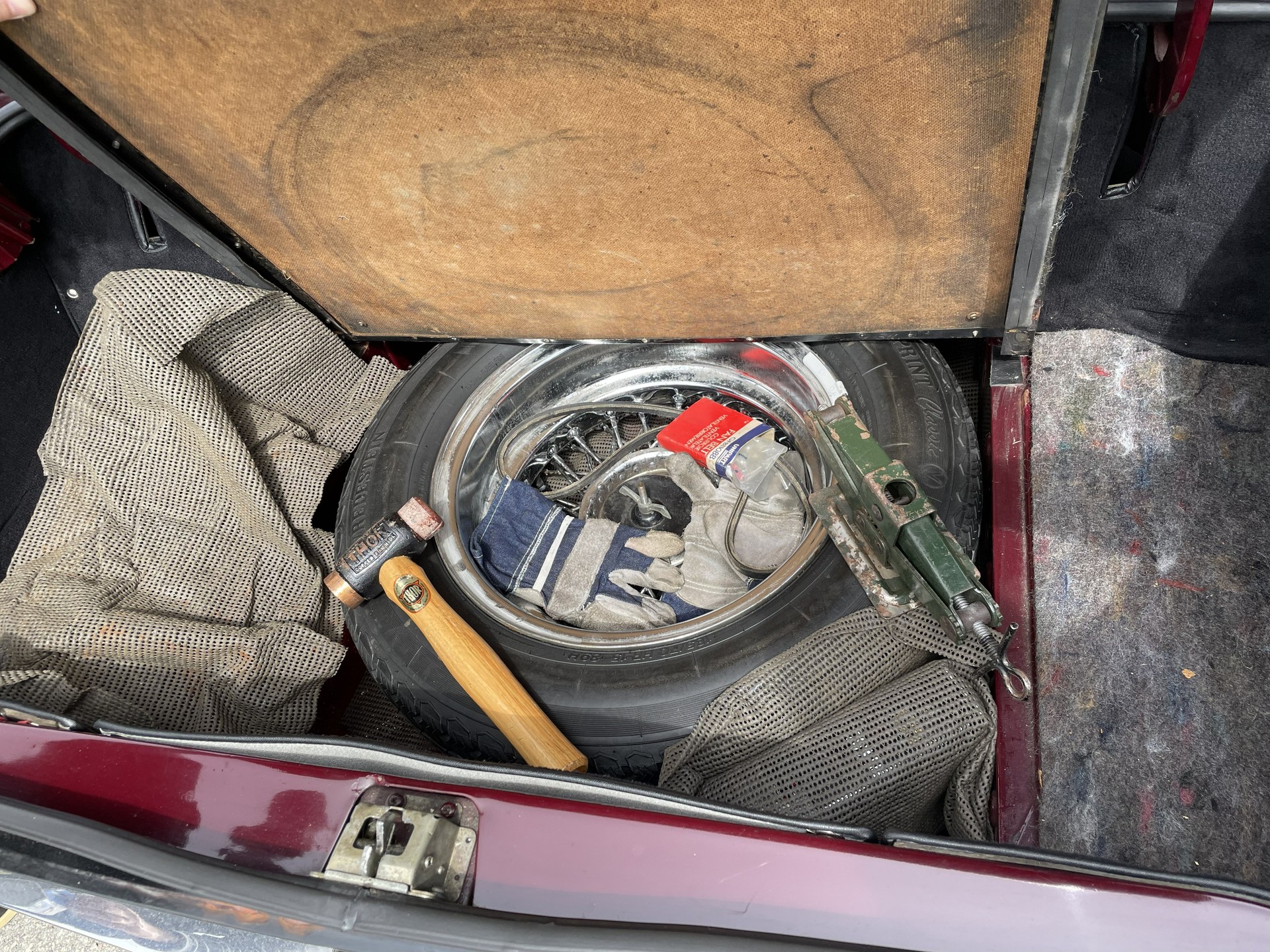 TRIUMPH TR6-image-5