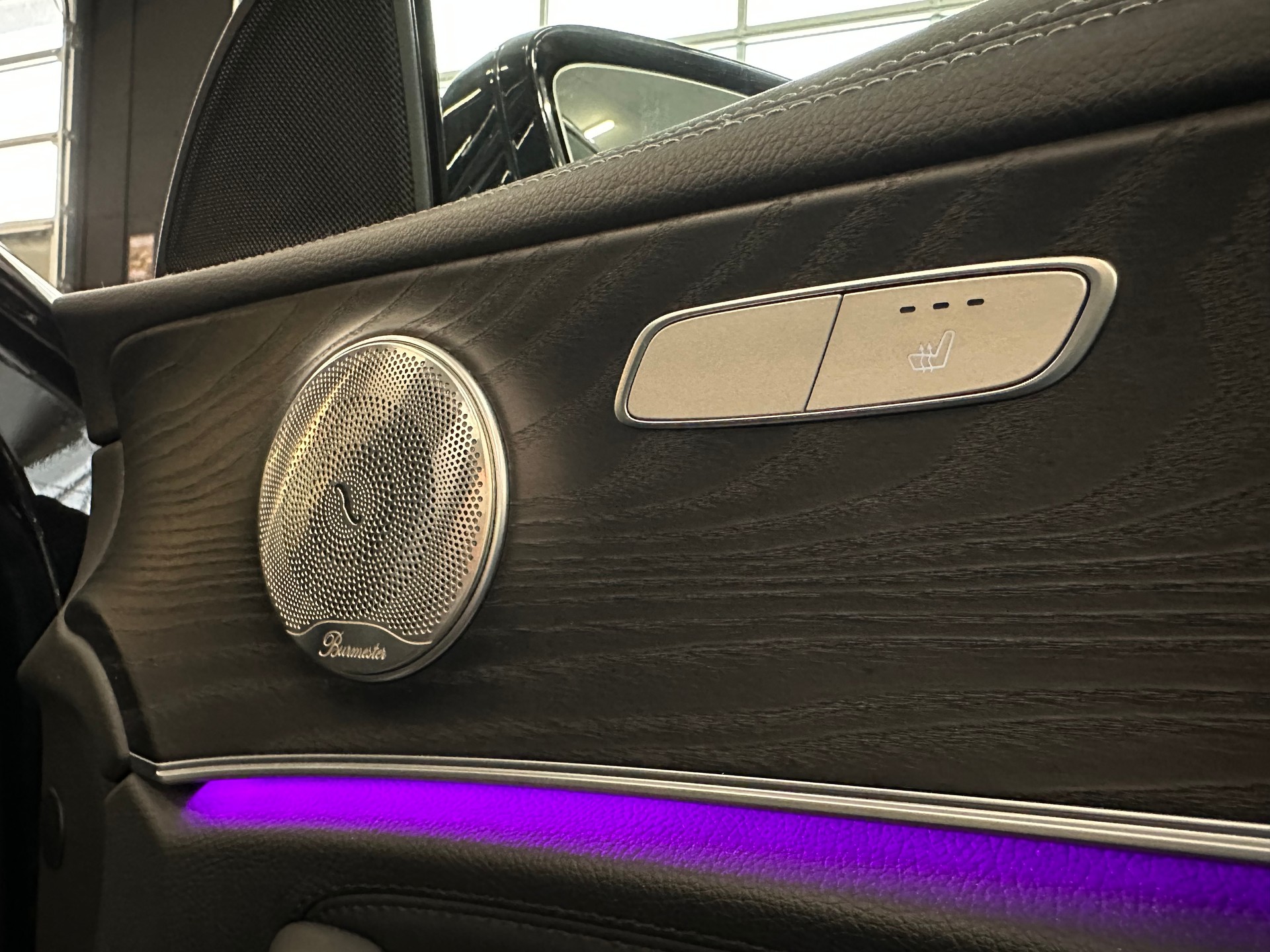 MERCEDES-BENZ E 53 AMG 4Matic+ Speedshift MCT-image-14