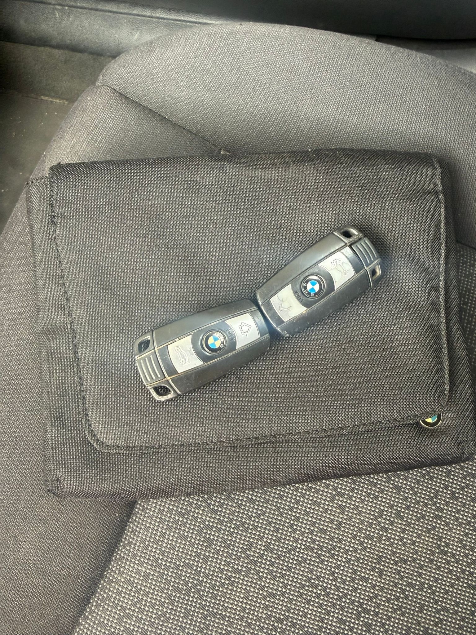 BMW 320i Touring Access-image-11
