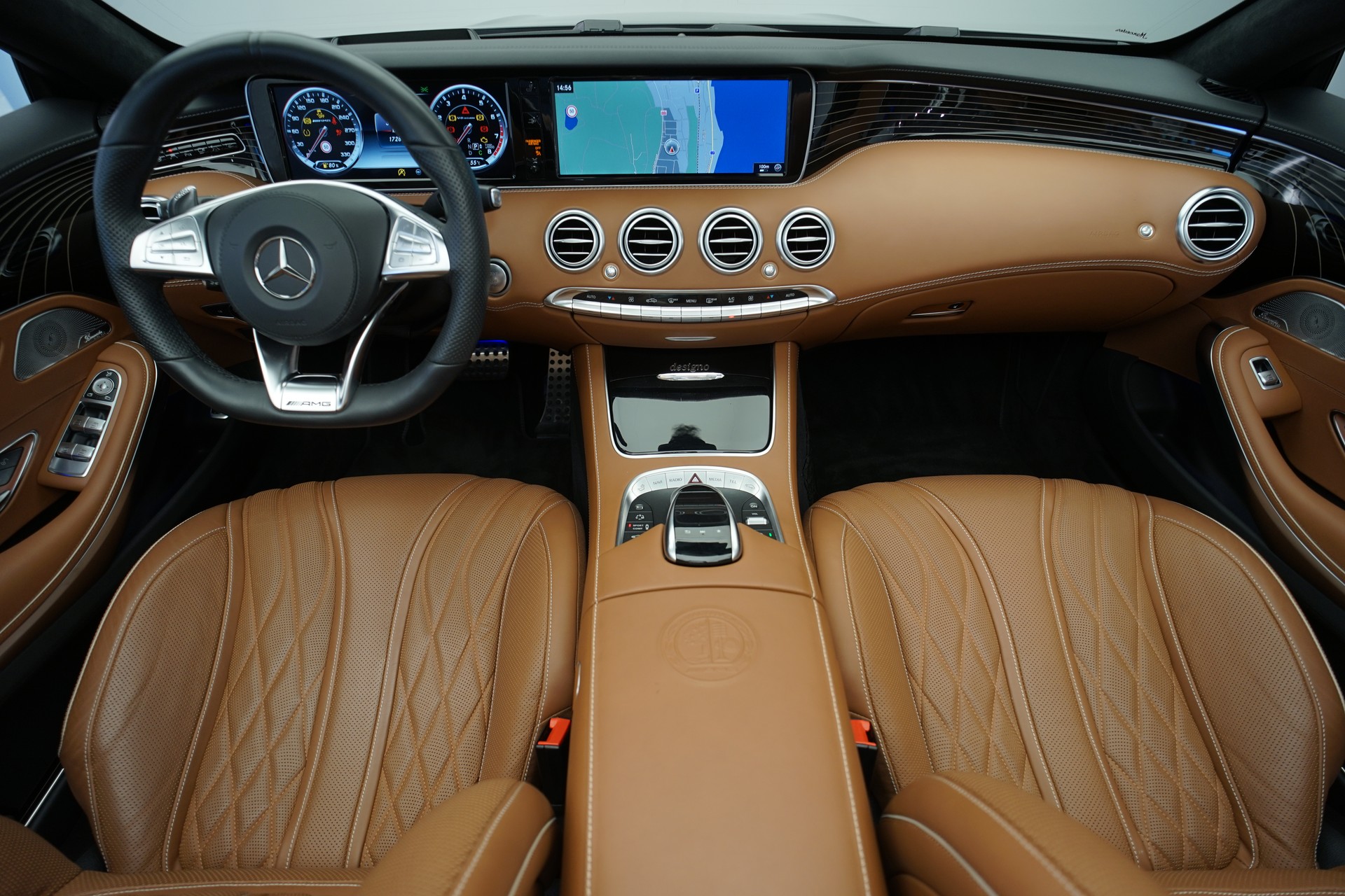 MERCEDES-BENZ S 63 AMG Cabriolet 4Matic Speedshift MCT *CH-Fahrzeug* *Designo Mokkaschwarz* *Swarowski*-image-12