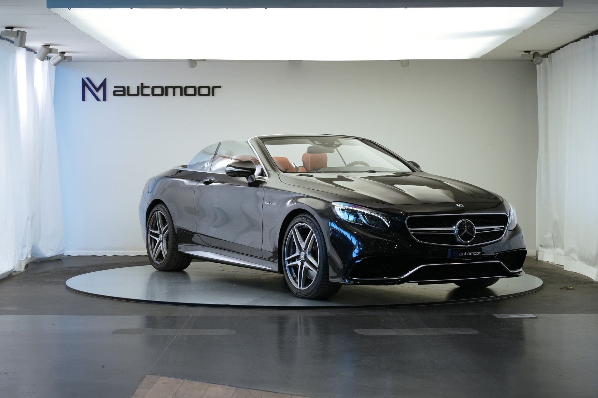 MERCEDES-BENZ S 63 AMG Cabriolet 4Matic Speedshift MCT *CH-Fahrzeug* *Designo Mokkaschwarz* *Swarowski*-showroom-element-2