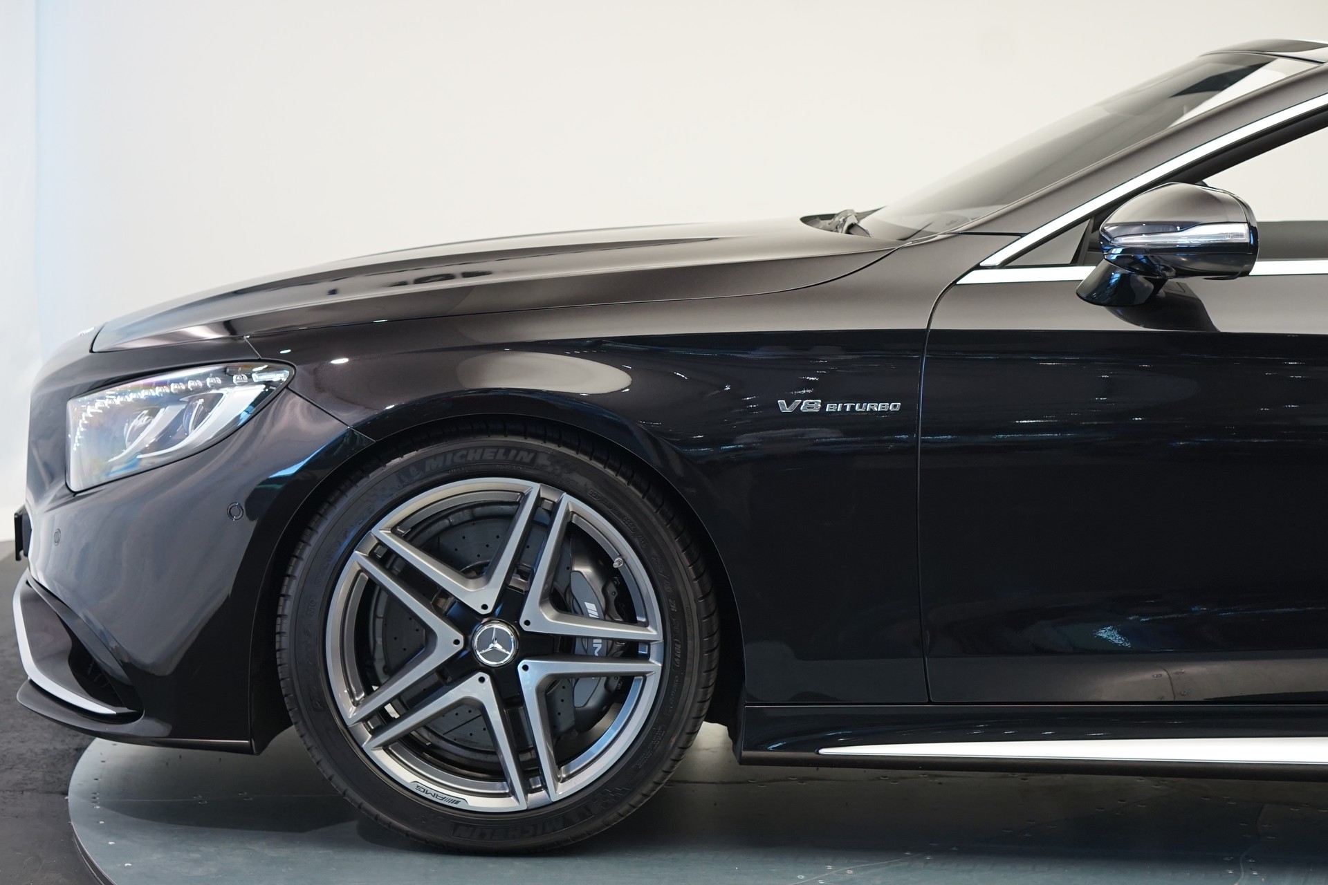 MERCEDES-BENZ S 63 AMG Cabriolet 4Matic Speedshift MCT *CH-Fahrzeug* *Designo Mokkaschwarz* *Swarowski*-image-46