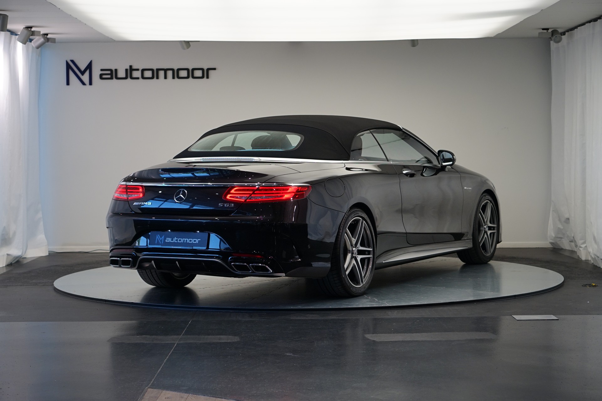 MERCEDES-BENZ S 63 AMG Cabriolet 4Matic Speedshift MCT *CH-Fahrzeug* *Designo Mokkaschwarz* *Swarowski*-image-9