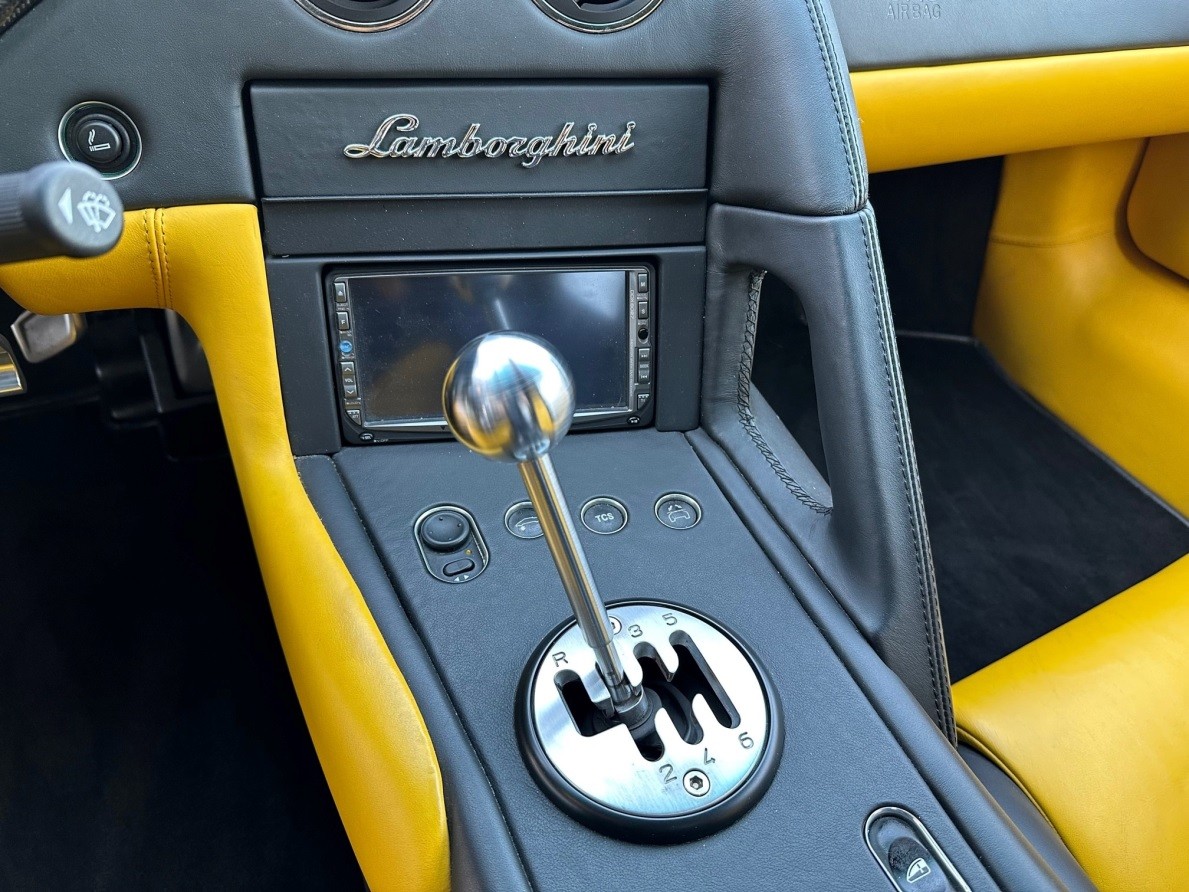 LAMBORGHINI Murciélago LP640-4 Cpé-image-13