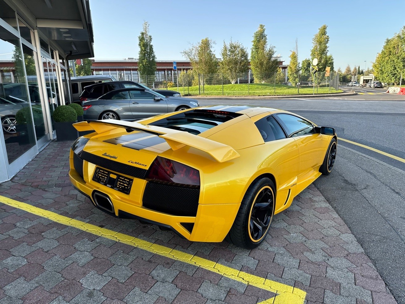 LAMBORGHINI Murciélago LP640-4 Cpé-image-8