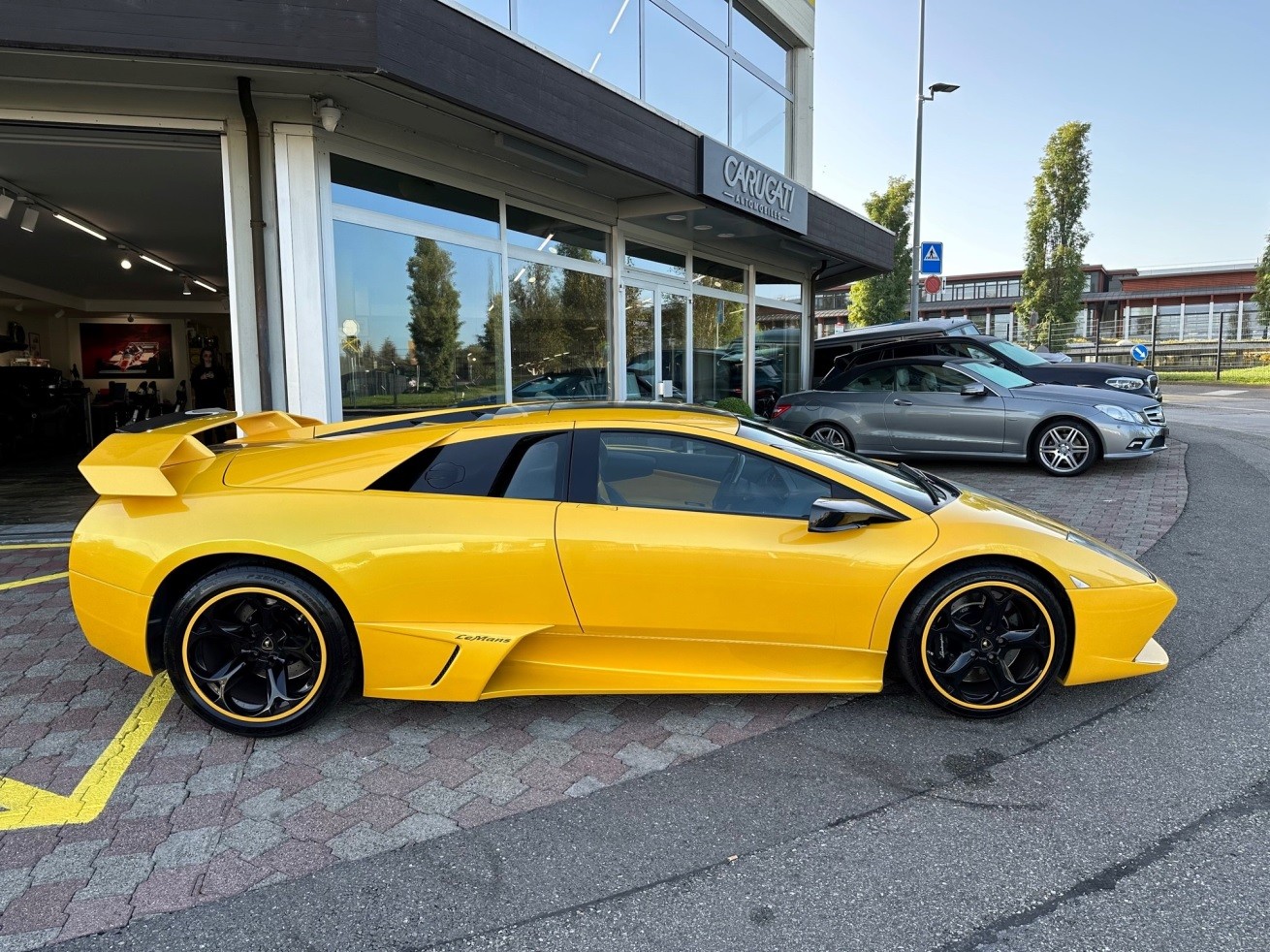 LAMBORGHINI Murciélago LP640-4 Cpé-image-4