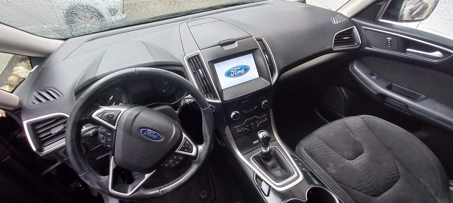 FORD S-Max 2.0 TDCi Titanium AWD-image-10