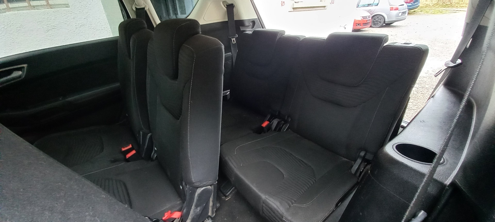 FORD S-Max 2.0 TDCi Titanium AWD-image-11