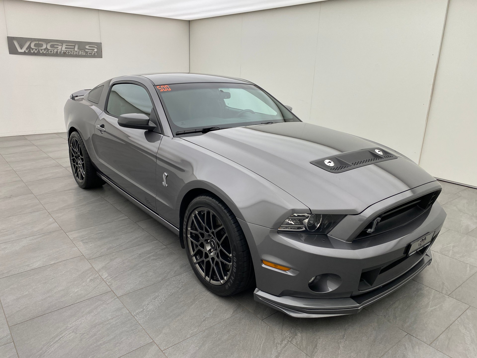 FORD Mustang 5.8 Shelby GT500-image-2
