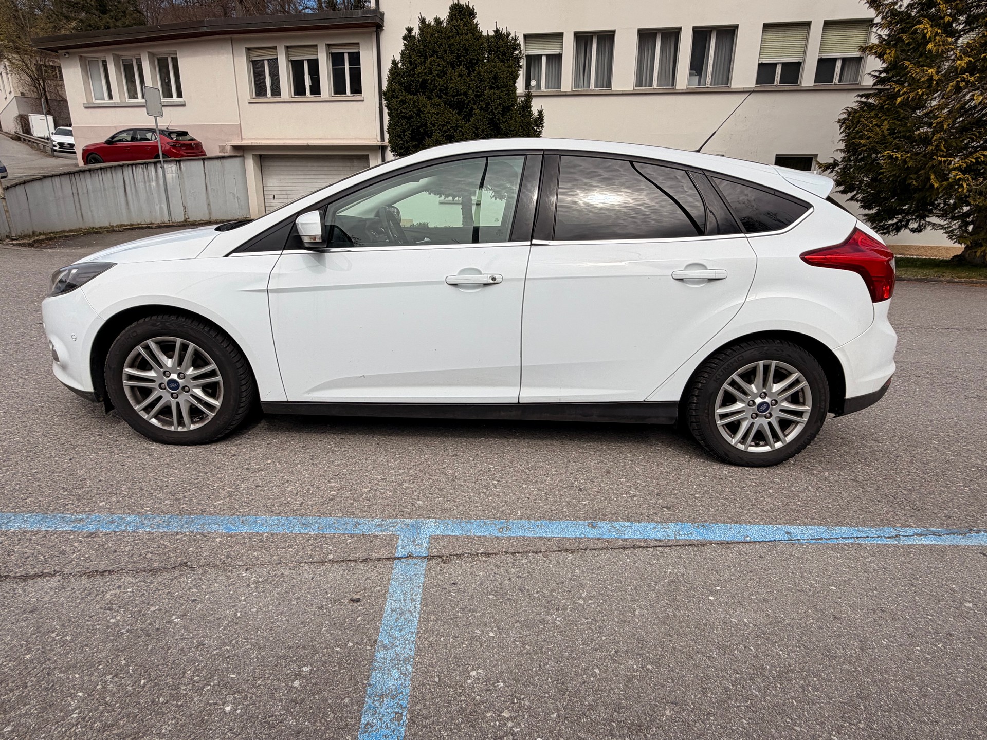 FORD Focus 1.6 TDCi Trend-showroom-element-2