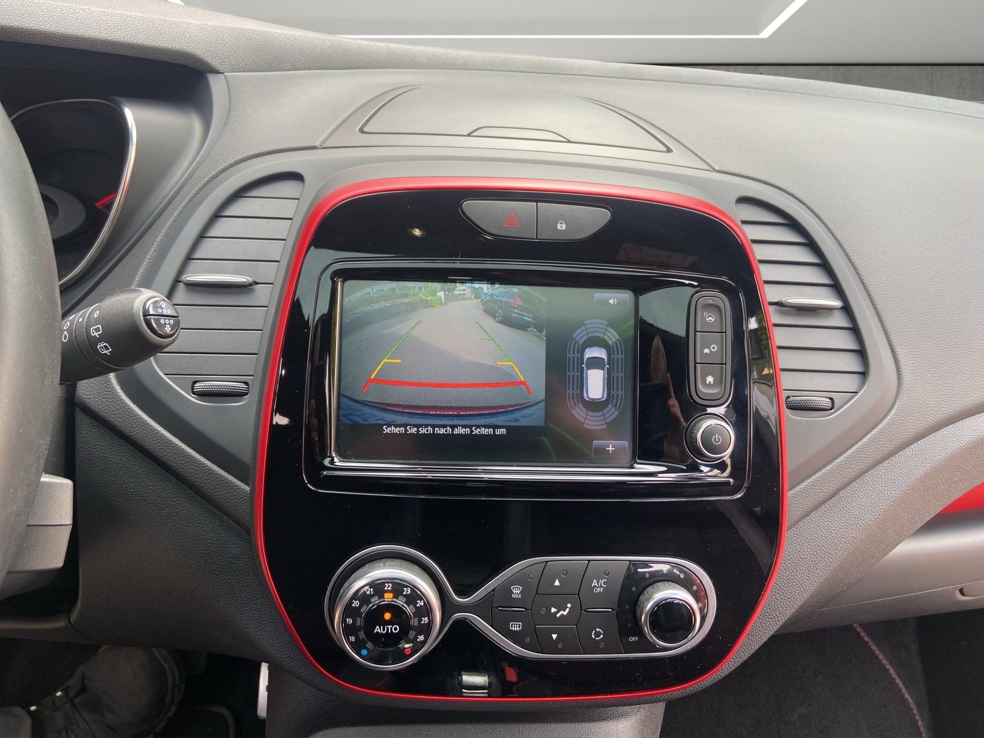 RENAULT Captur 1.3 T 16V Red Edition EDC-image-8
