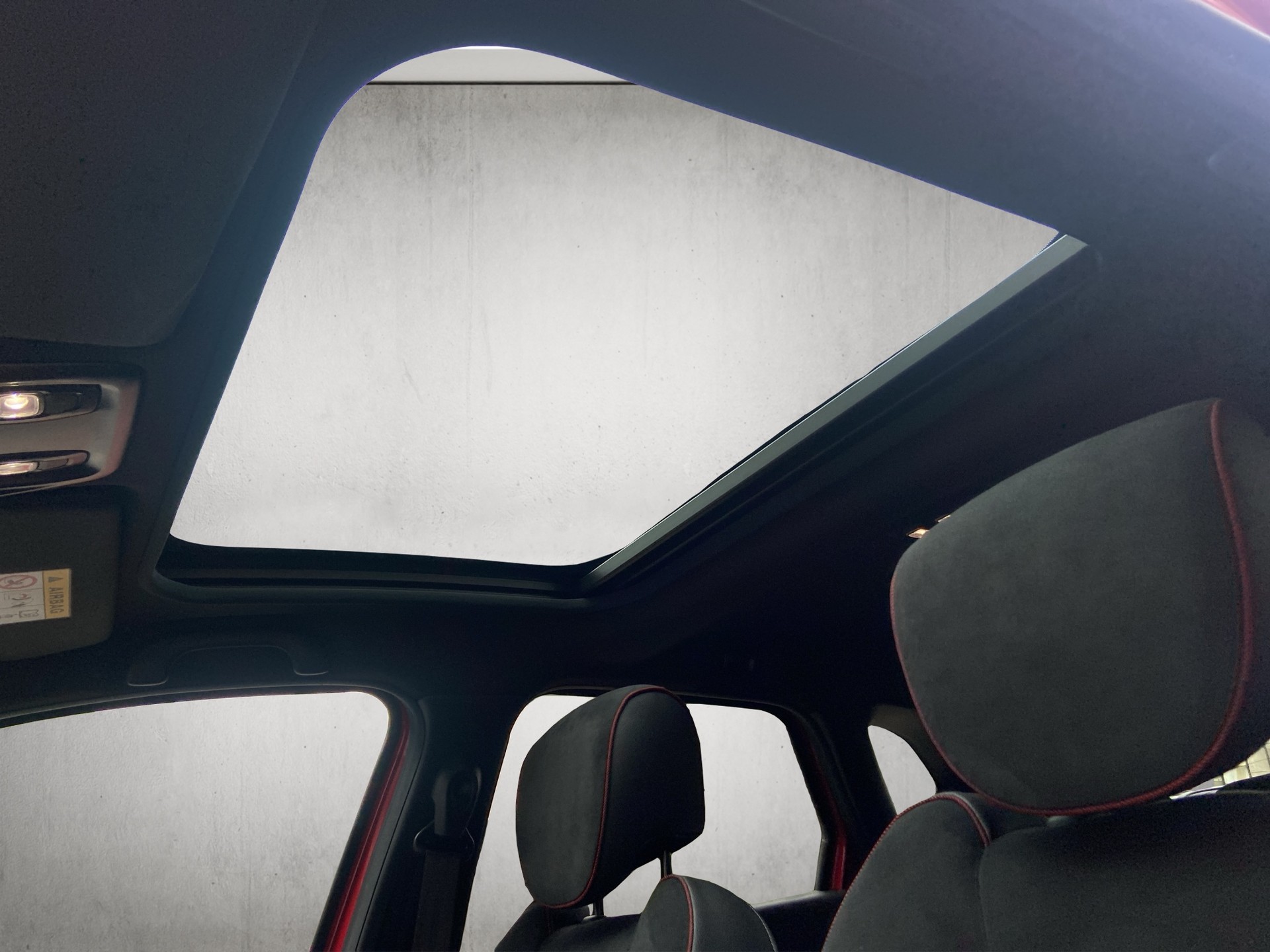 RENAULT Captur 1.3 T 16V Red Edition EDC-image-11
