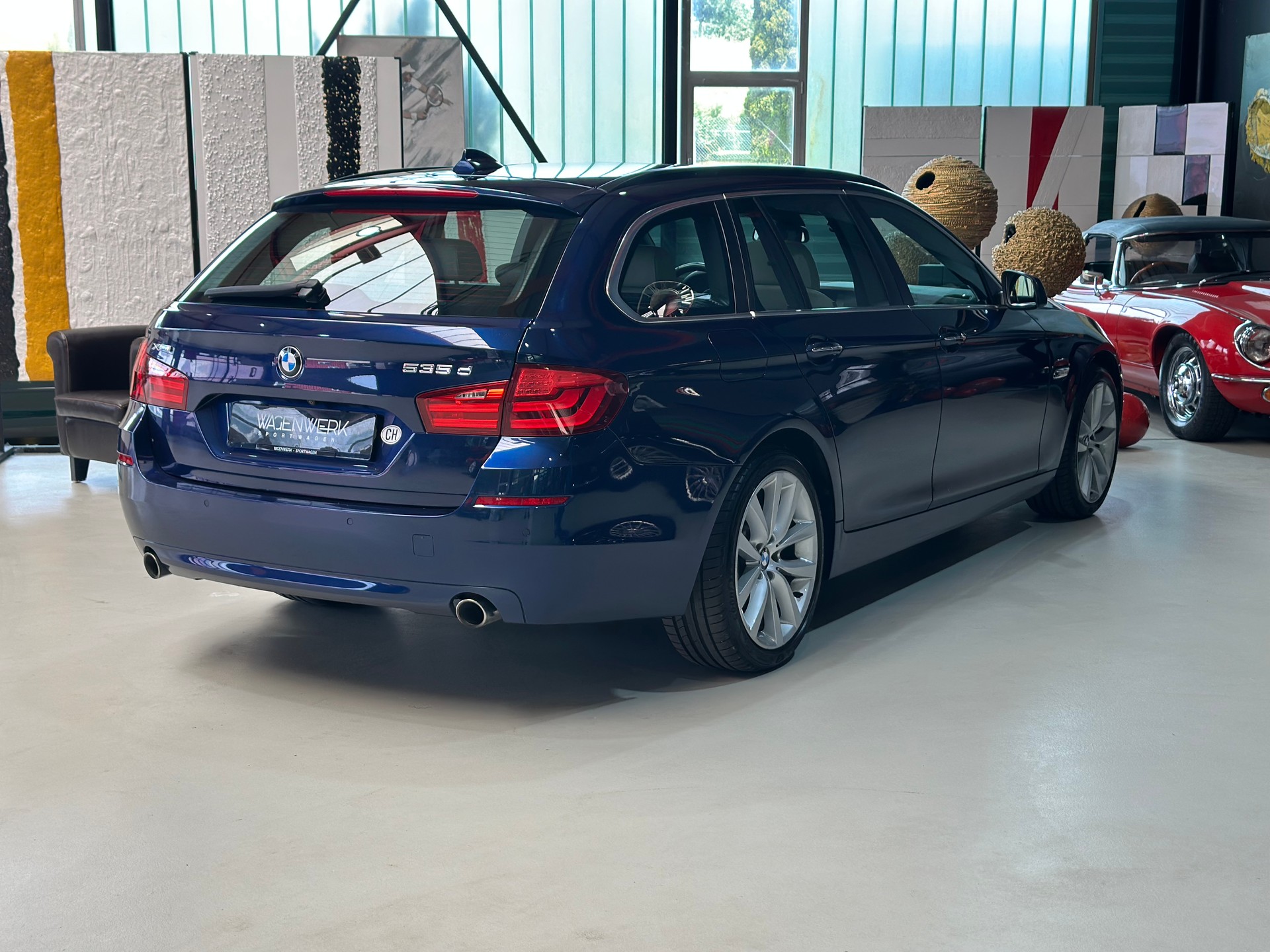 BMW 535d xDrive Touring Steptronic-image-10