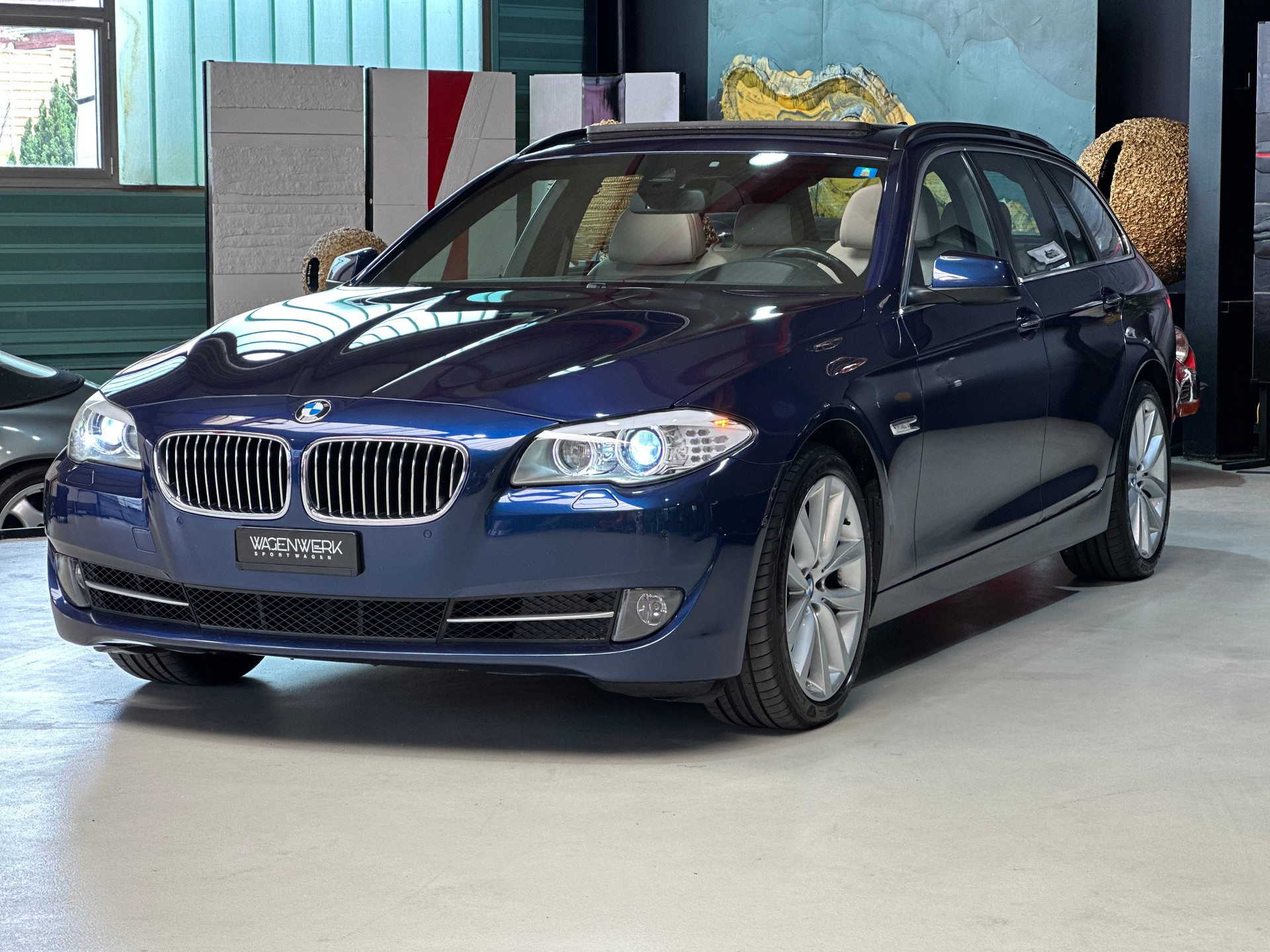 BMW 535d xDrive Touring Steptronic-image-26