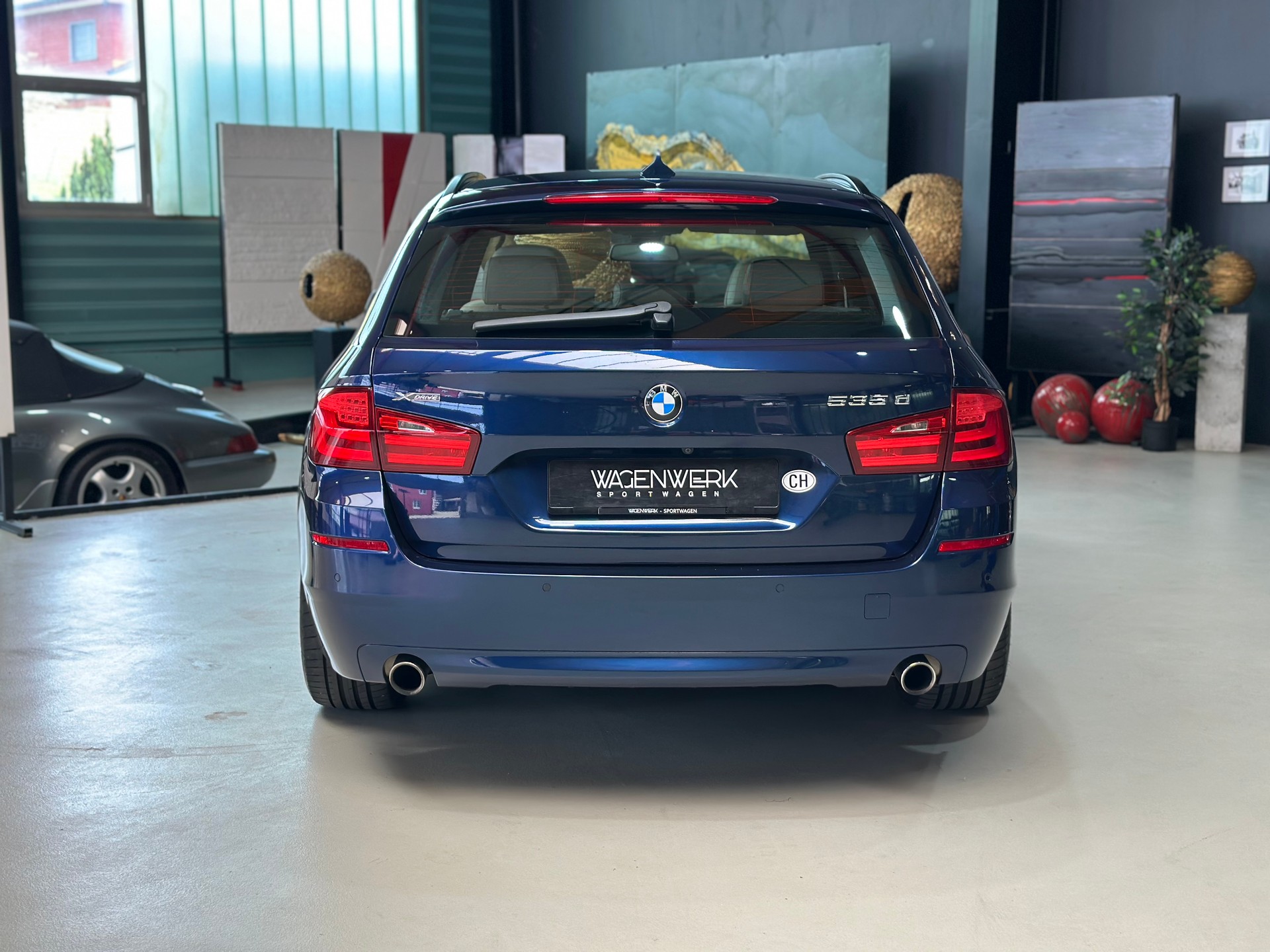 BMW 535d xDrive Touring Steptronic-image-7