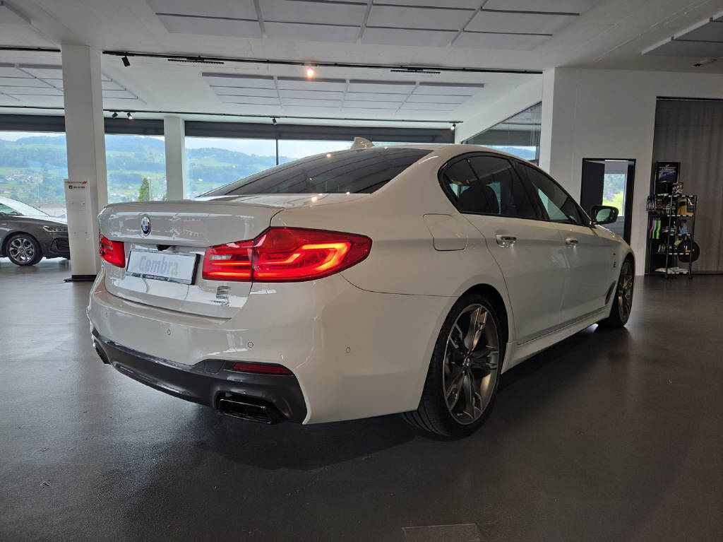BMW M550i xDrive SAG-image-3