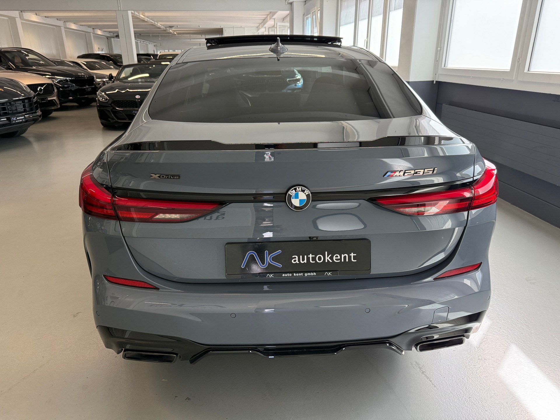 BMW M235i Gran Coupé xDrive Pure M Sport Steptronic-image-4