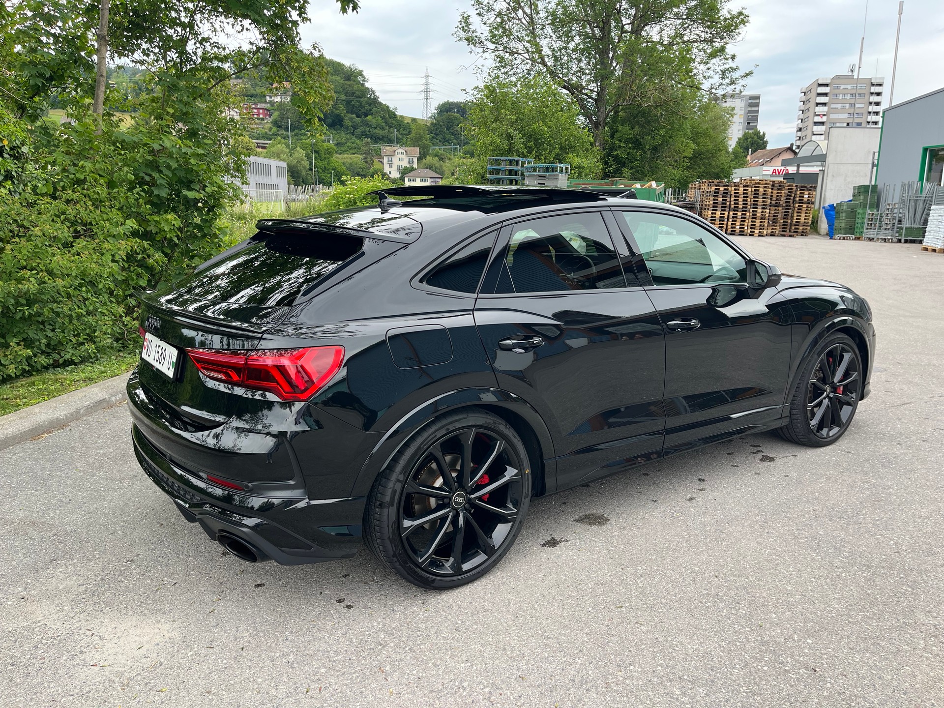 AUDI RS Q3 Sportback quattro S tronic-image-2
