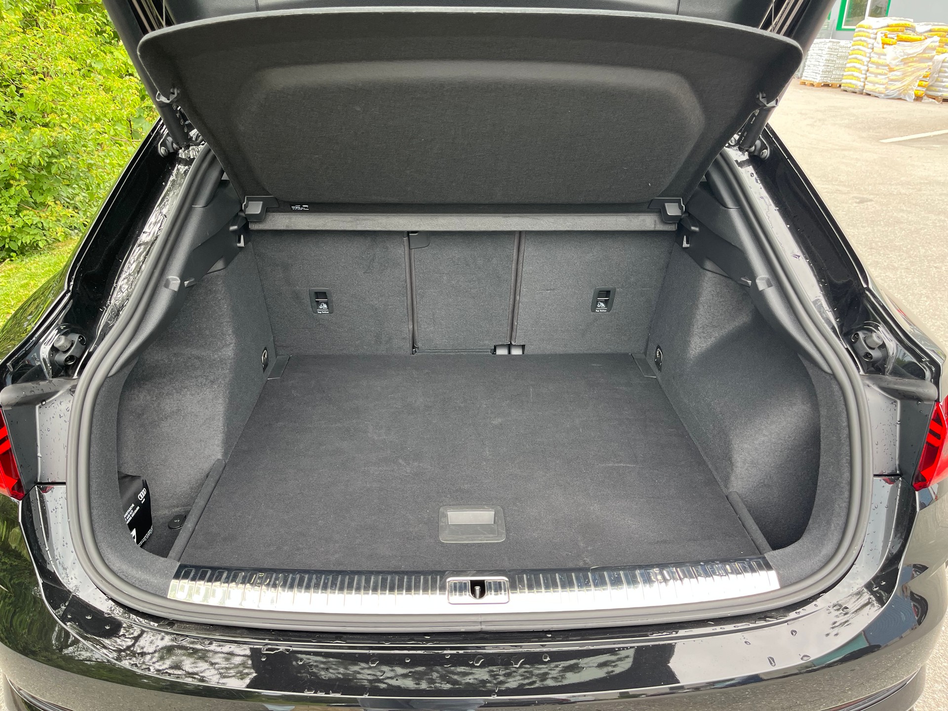 AUDI RS Q3 Sportback quattro S tronic-image-15