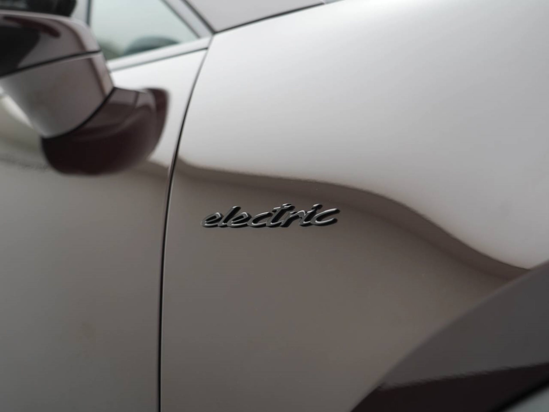 PORSCHE Macan 4-image-15
