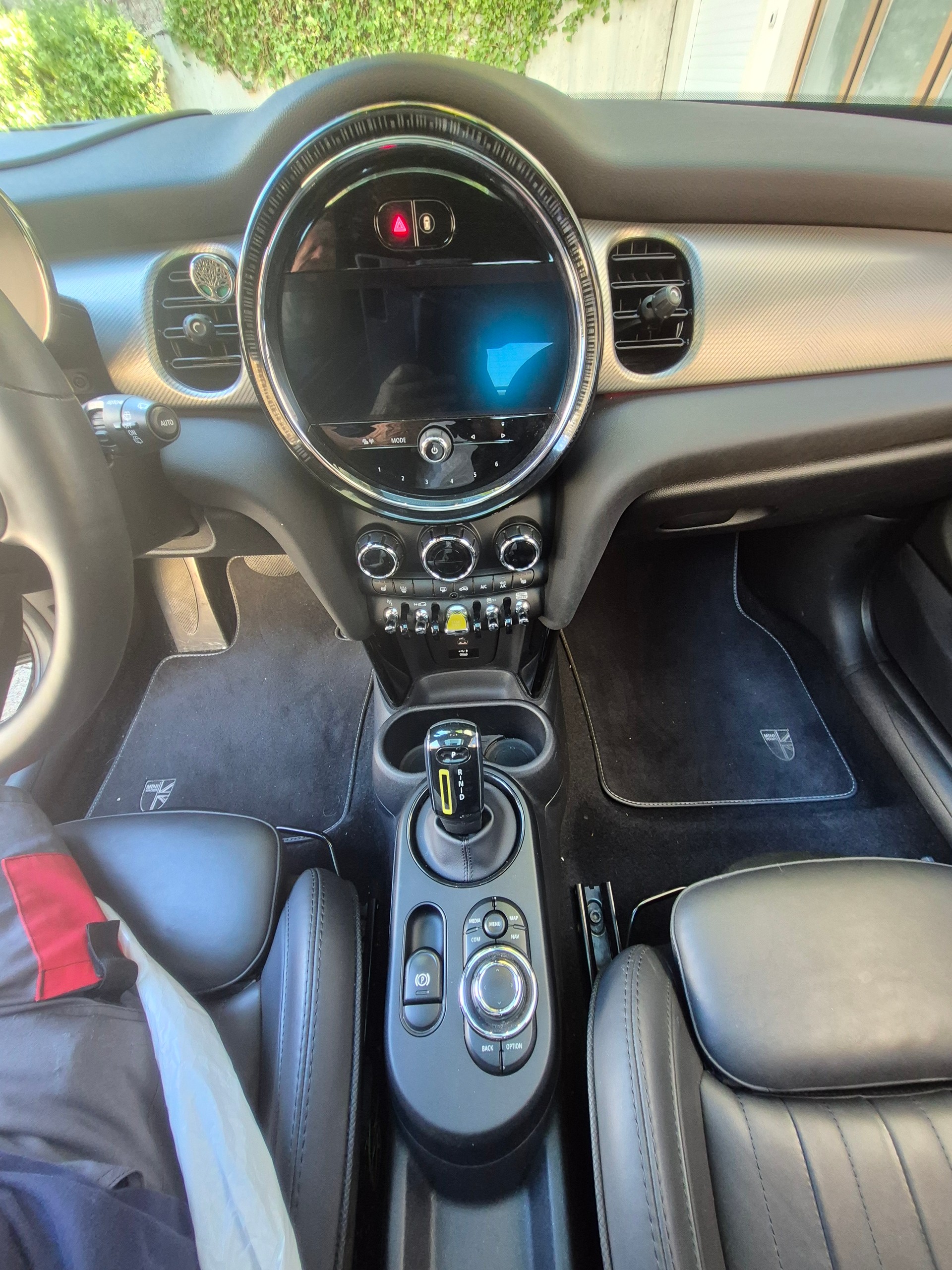 MINI Cooper SE-image-9
