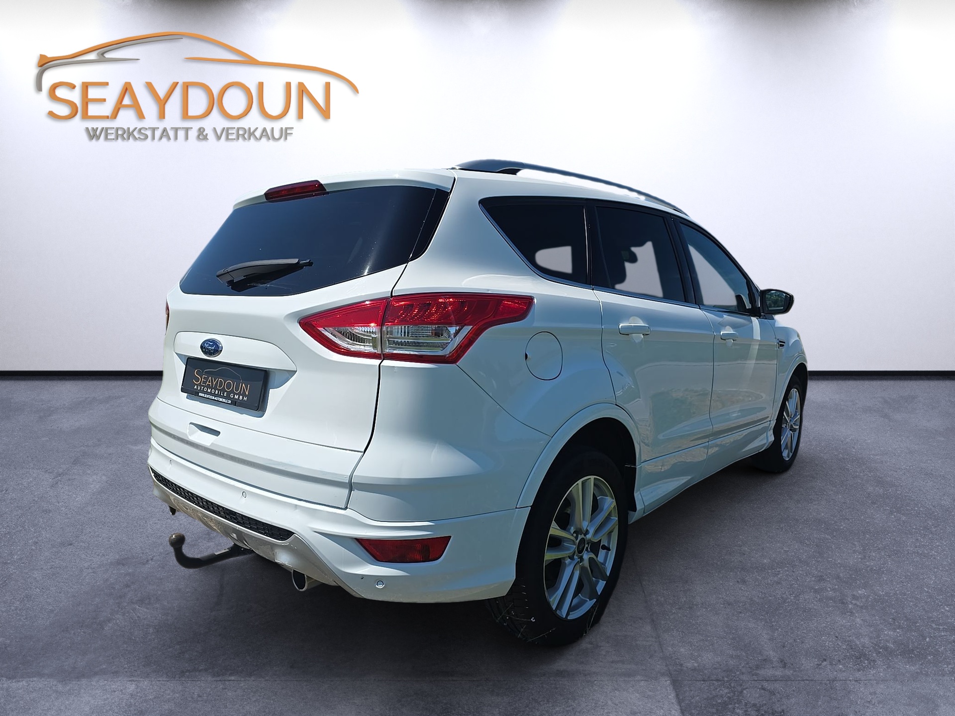 FORD Kuga 2.0 TDCi Titanium 4WD PowerShift-showroom-element-1