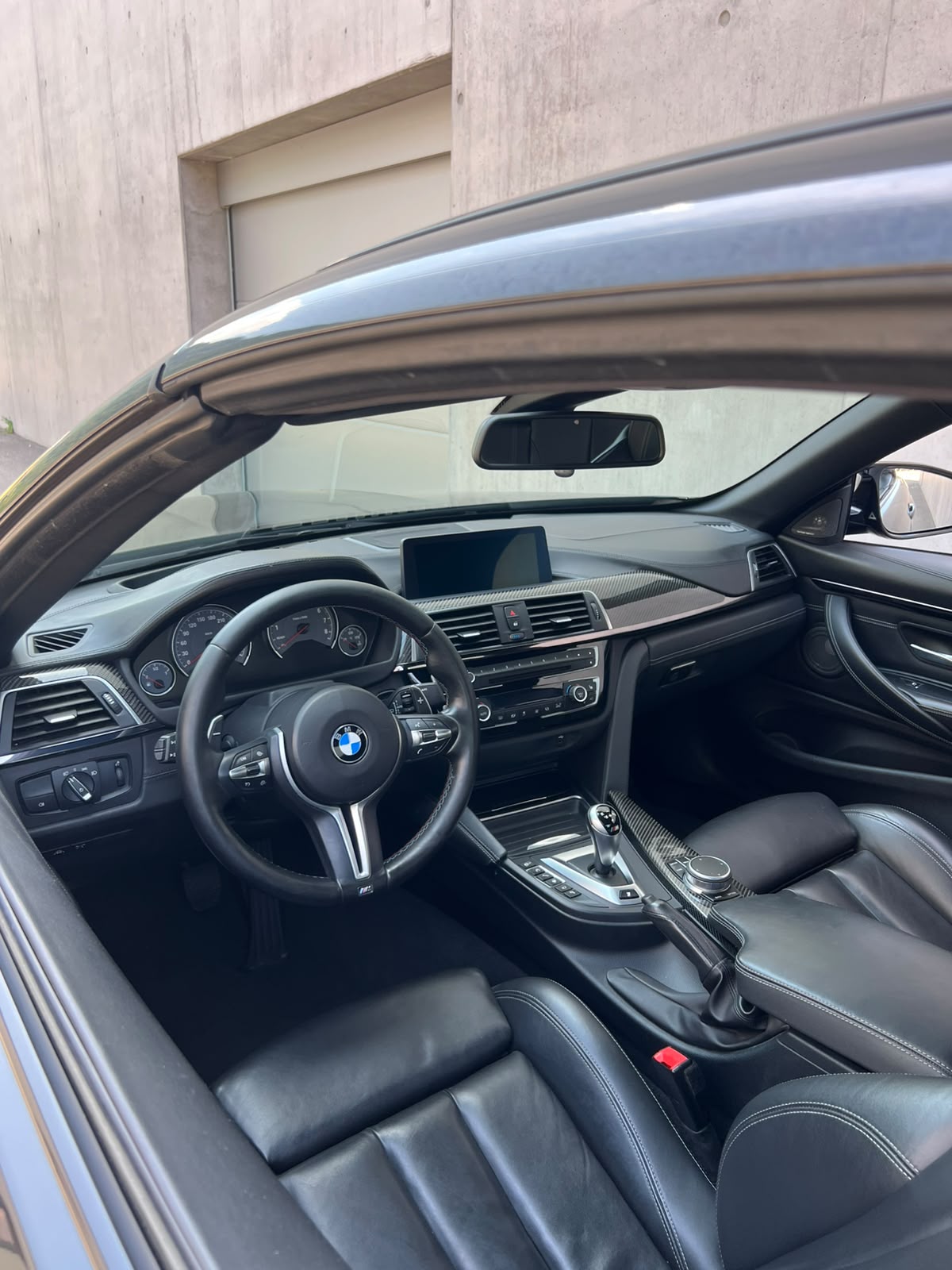 BMW M4 Cabriolet Drivelogic M Competition-image-6