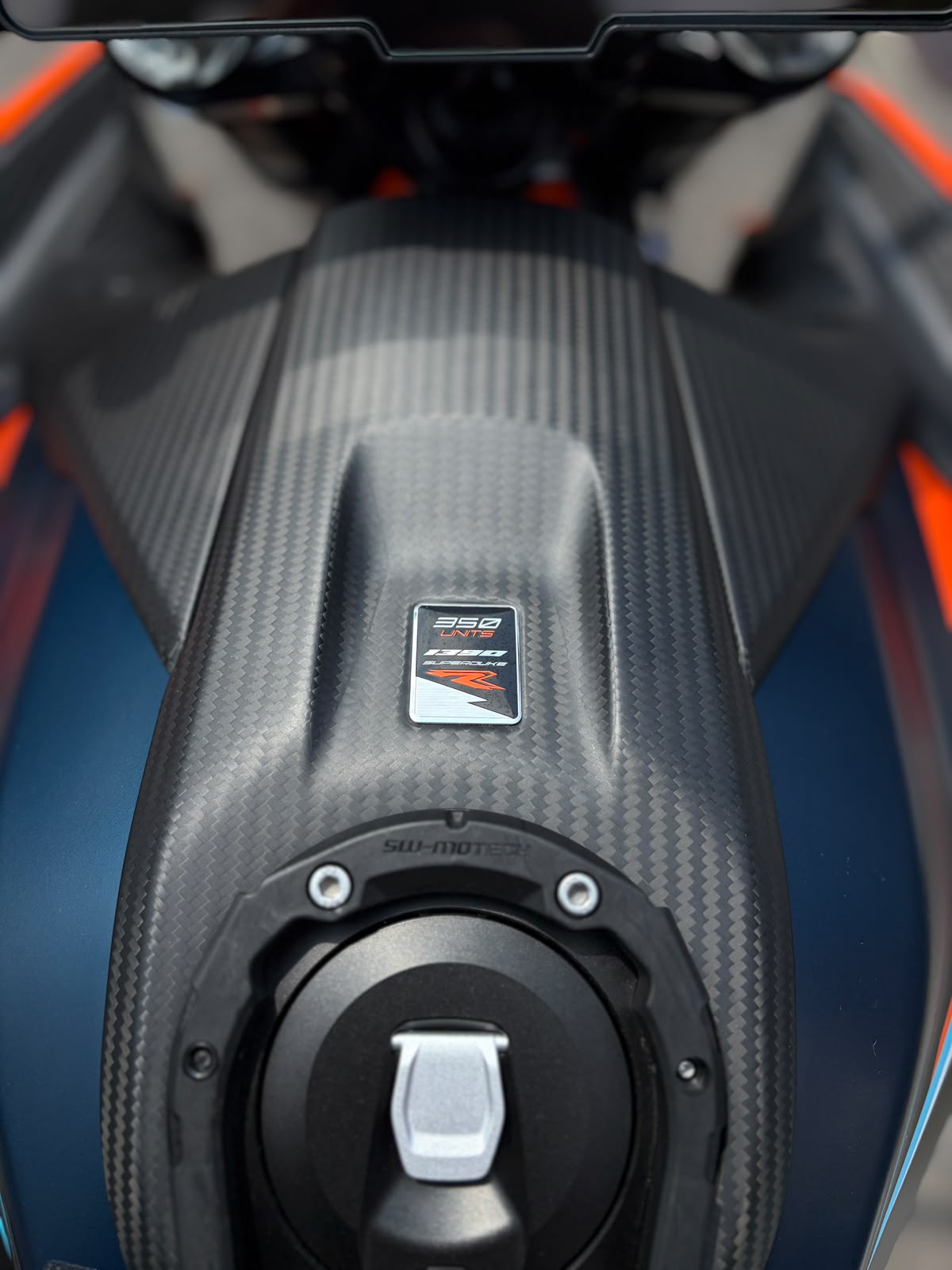KTM 1390 Super Duke RR-image-12