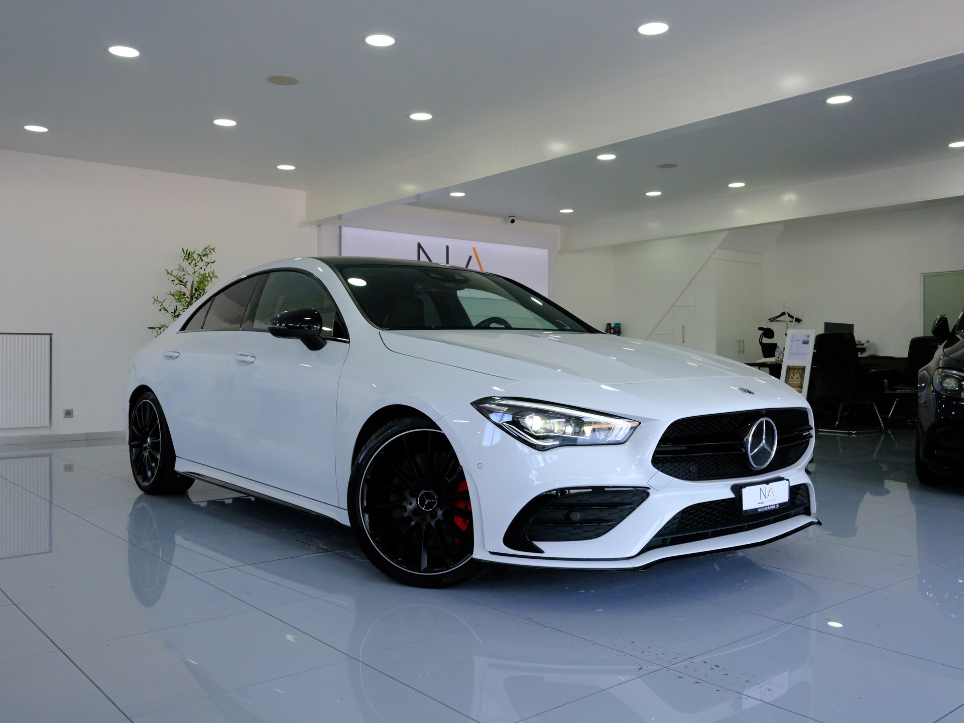 MERCEDES-BENZ CLA 35 AMG 4Matic 7G-DCT