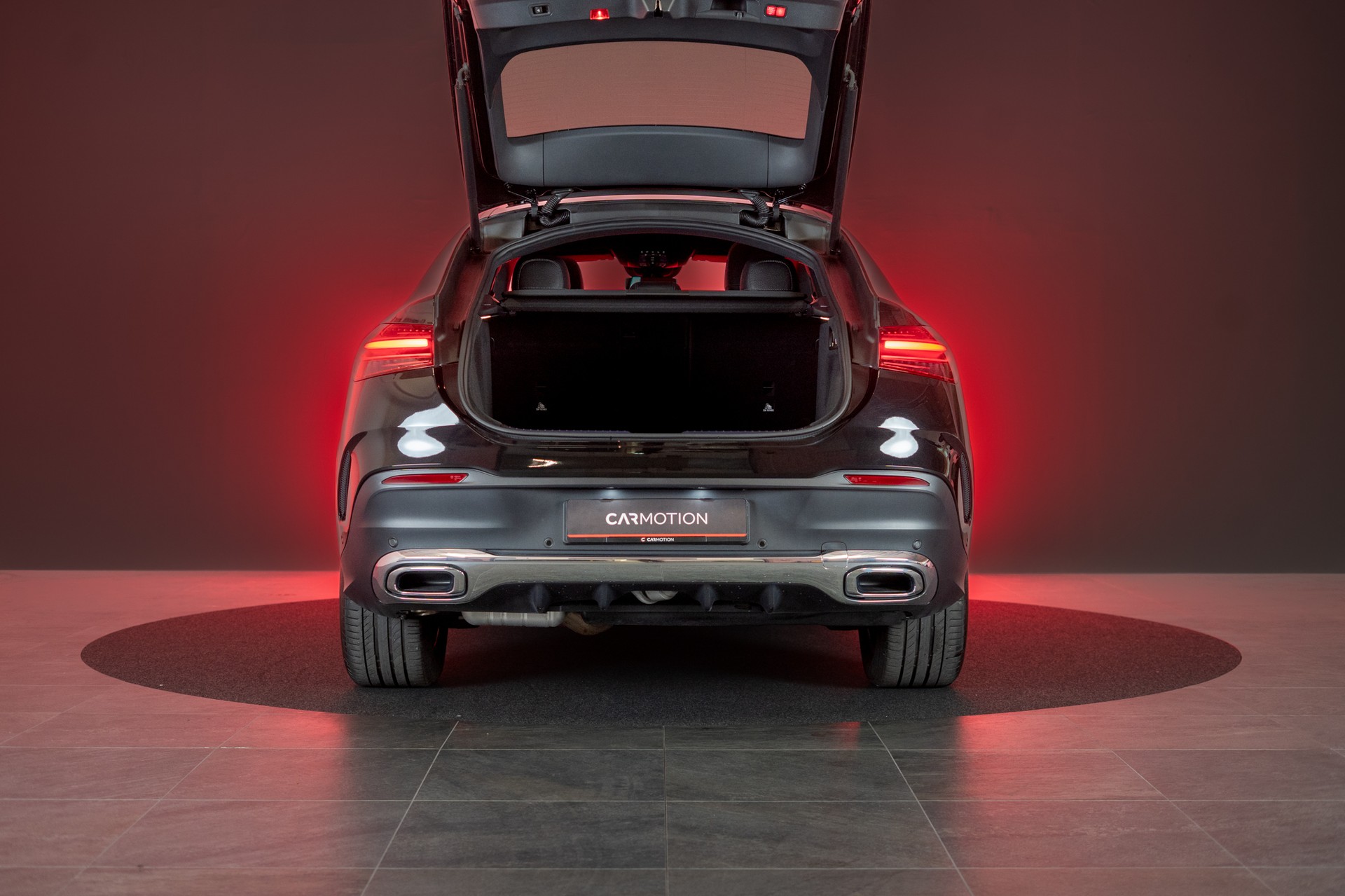MERCEDES-BENZ GLE 450 d AMG Line 4matic Coupé / Panorama-Glasdach / Sitzlüftung / 360°Kamera-image-6